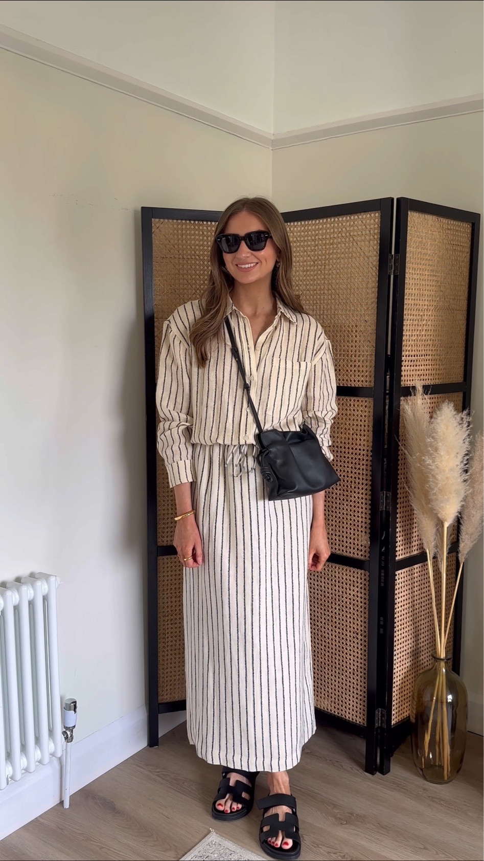 
Styling my favourite high-street co-ords

Wearing a size 8 in the Hush striped linen shirt
And a size 8 in the matching skirt (this comes up so big!)

I’m 5ft 6 

Hermes Chypre sandals (dupes linked)

Loewe mini flamenco bag 

Rayban state street sunglasses



Co-ord, summer holiday outfit, high-street fashion
city-break outfit , holiday outfit, shopping day outfit


#LTKsummer #LTKuk #LTKeurope