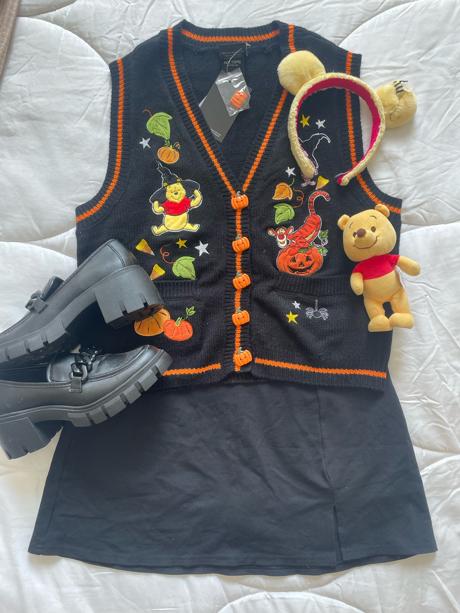Winnie the Pooh Halloween fit! 
Vest is from hot topic but sold out I linked a similar one 