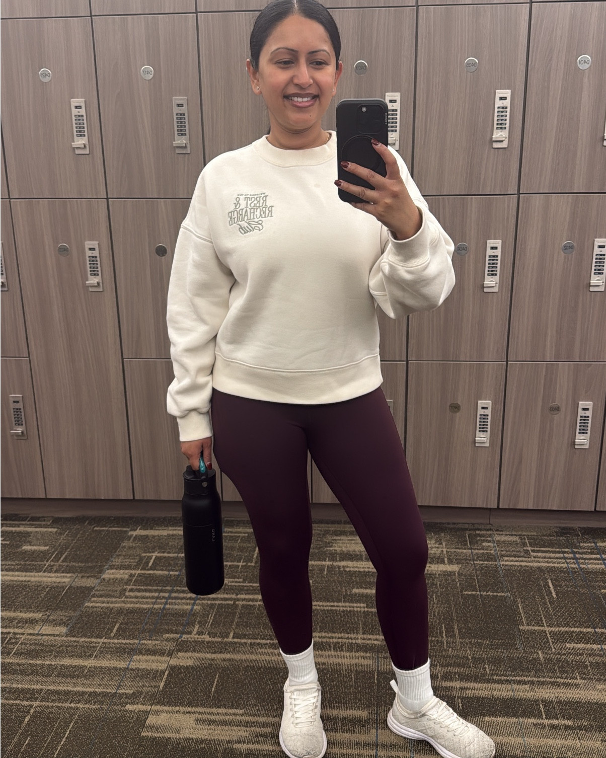 Sunday wellness gym day outfit, fitted perfectly and chic 🍇

#LTKActive #LTKfitnessgoals #LTKootd