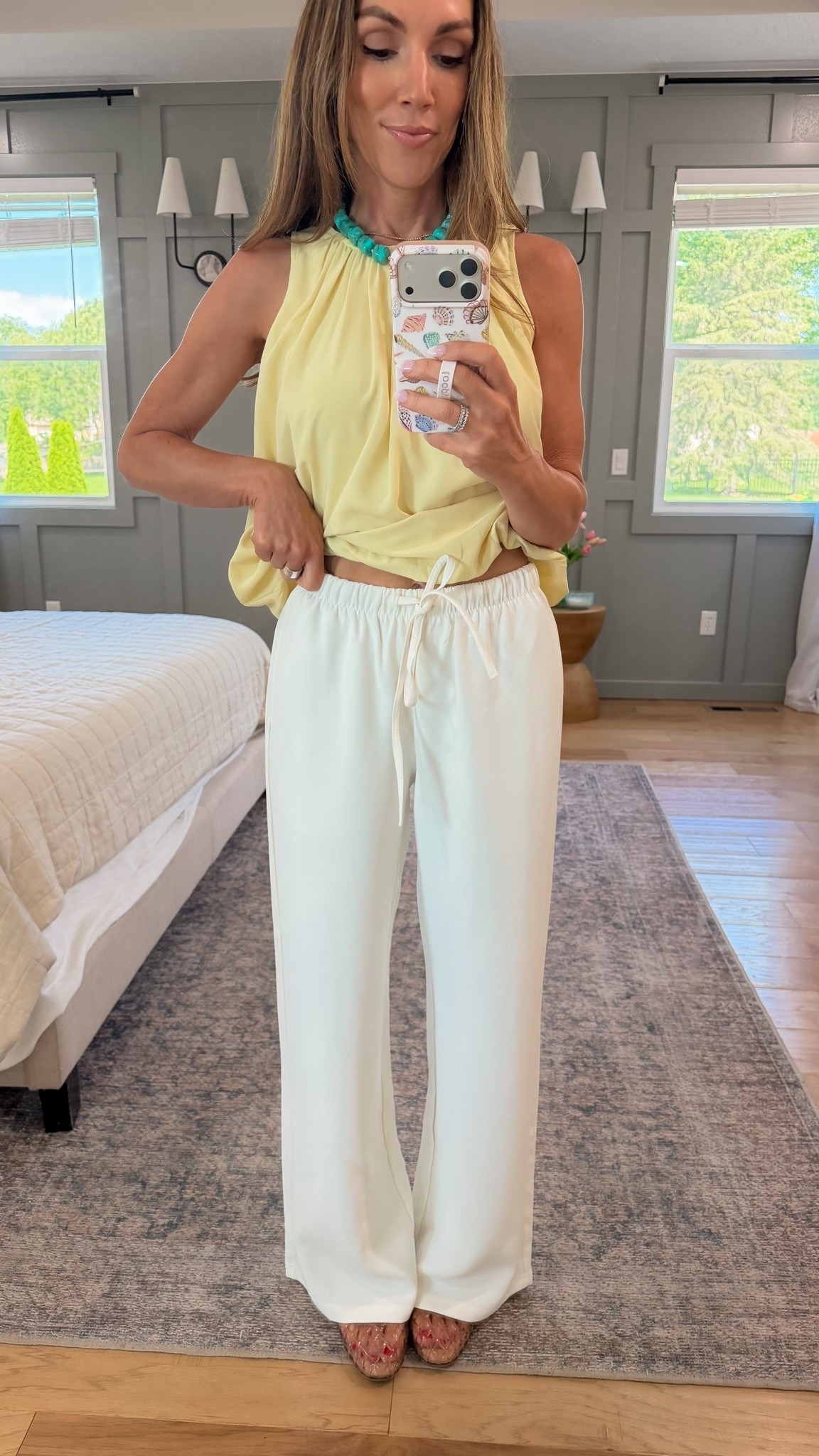 I will die on the hill Of these pants this year 👏🏼 

#summer #casualoutfit

#LTKootd #LTKSeasonal #LTKTravel