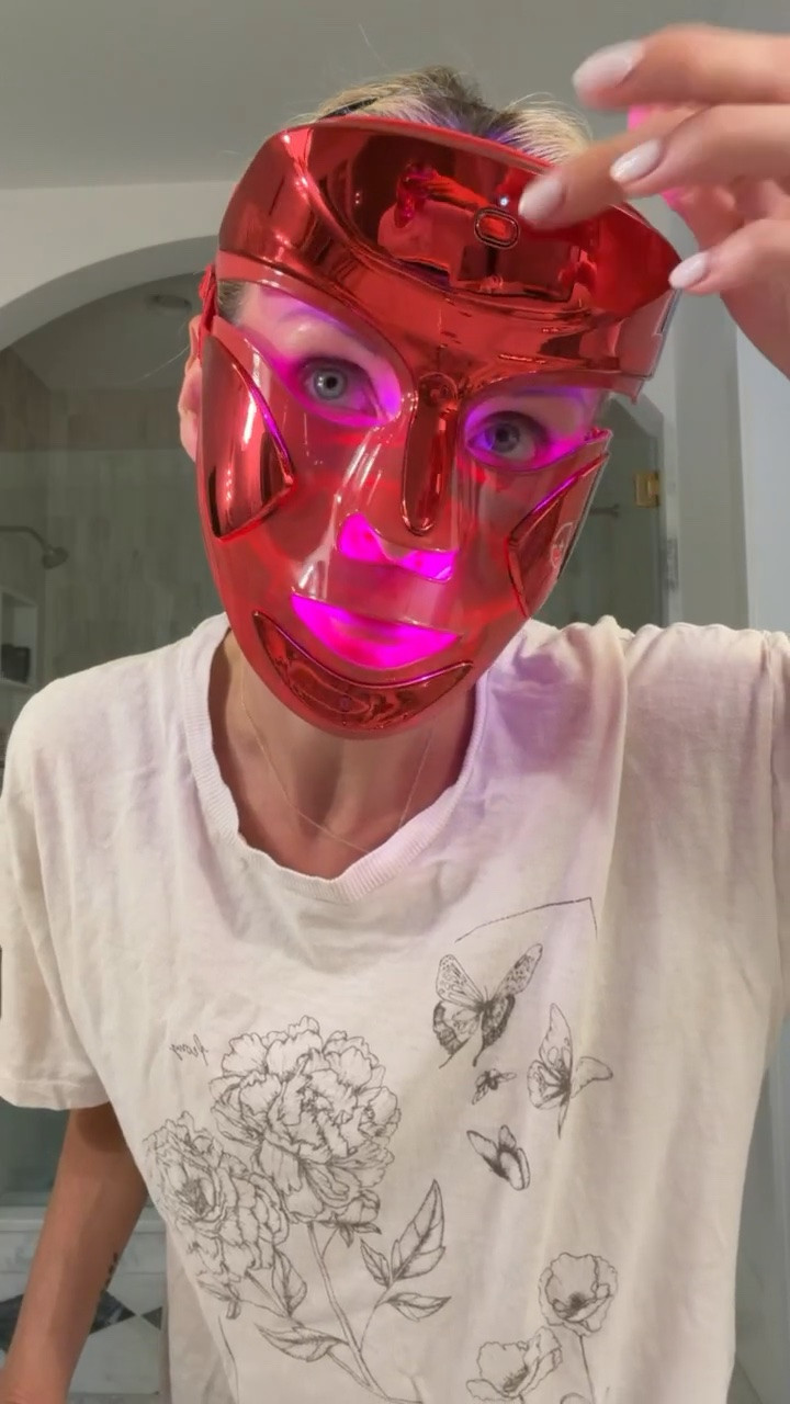 Love how this red light mask has different modes to suit your skincare needs! It’s been one of my favorite products I’ve purchased this year! Cannot recommend it enough!

Loverly Grey, NSALE, Nordstrom sale, sale alert, red light therapy mask, skincare

#LTKBeauty