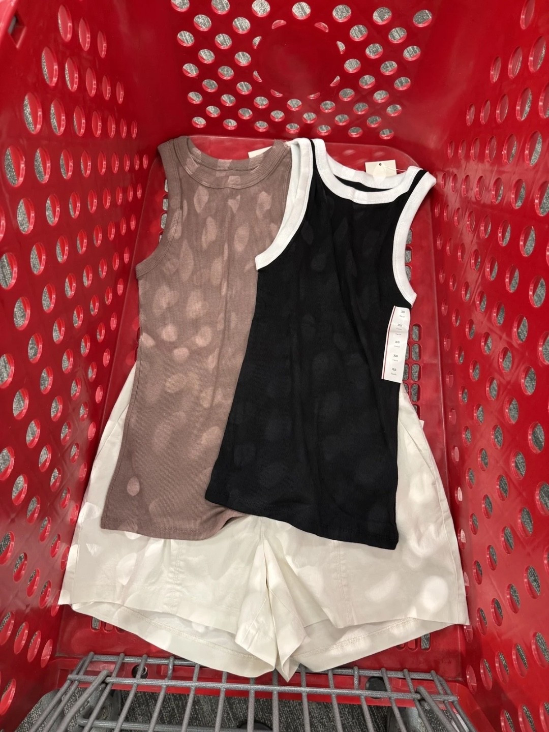 Simple summer outfit

#LTKgrwm #LTKootd #LTKSeasonal