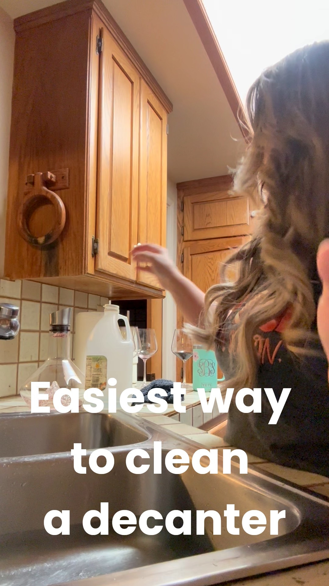 The easiest way to keep your wine decanter sparkling clean✨
No more scrubbing, no more red stains stuck in those impossible corners! All I use are cleaning beads + a splash of white vinegar—just swirl, rinse, and DONE. 🍷💦

This Amazon find makes the process effortless:
✔️ Cleaning beads come with their own silicone bag (easy storage, no mess)
✔️ No more buildup—crystal clear in minutes
✔️ Paired with my foldable drying rack that’s not just for decanters… it’s a total game changer for baby bottles + those tricky reusable Ziploc baggies too 👏

If you’ve been struggling with how to clean and DRY your glassware (without bulky racks taking up counter space), this combo is the one.

🛒 Everything’s linked for you in my LTK—tap to grab your set and make cleaning as beautiful as pouring your favorite wine!

#AmazonFinds #KitchenMustHaves #LTKhome #LTKfamily #WineLovers #CleaningHacks #HomeEssentials


#LTKFindsUnder50 #LTKHome #LTKFindsUnder100