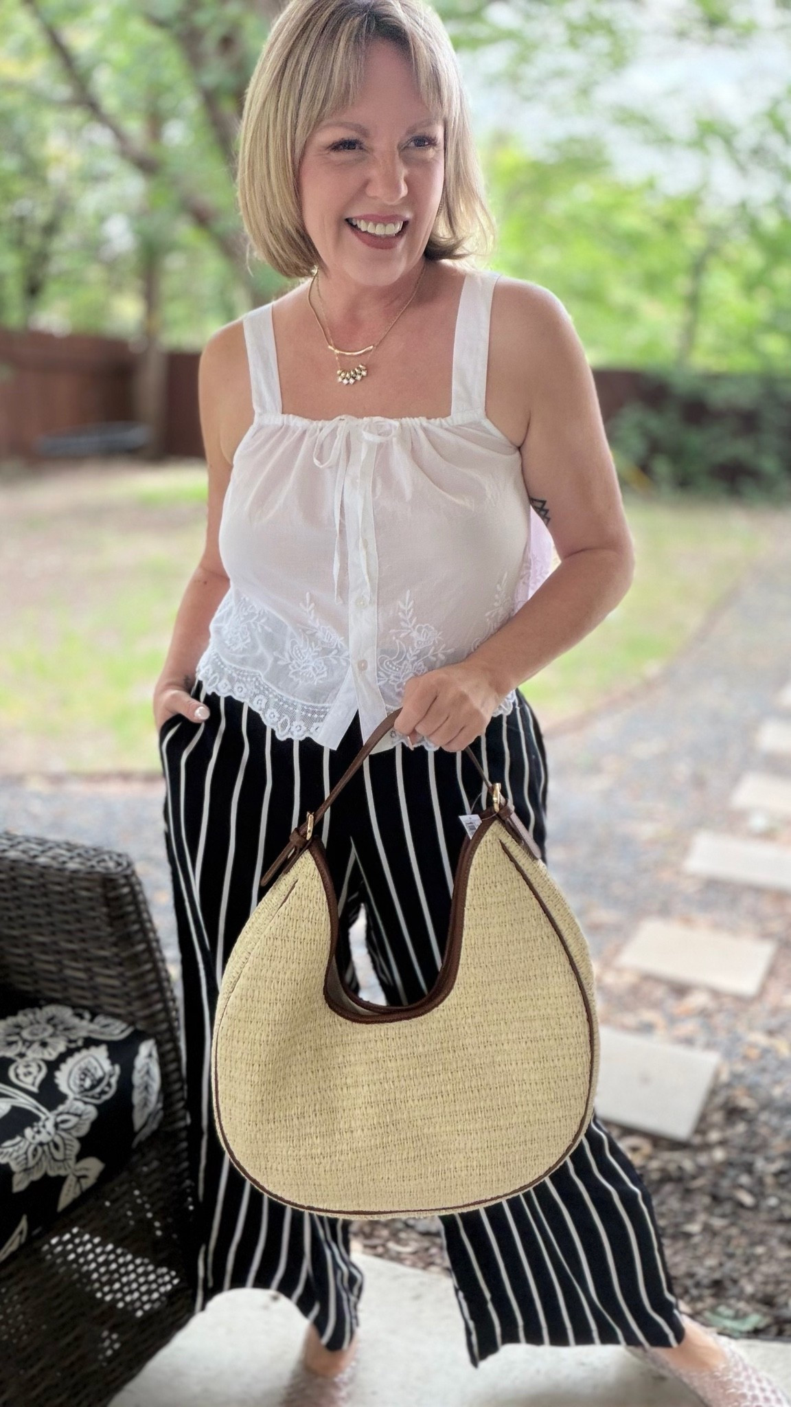 Medium petite in top & bottom

#LTKmomlife #LTKPetite #LTKSaleAlert