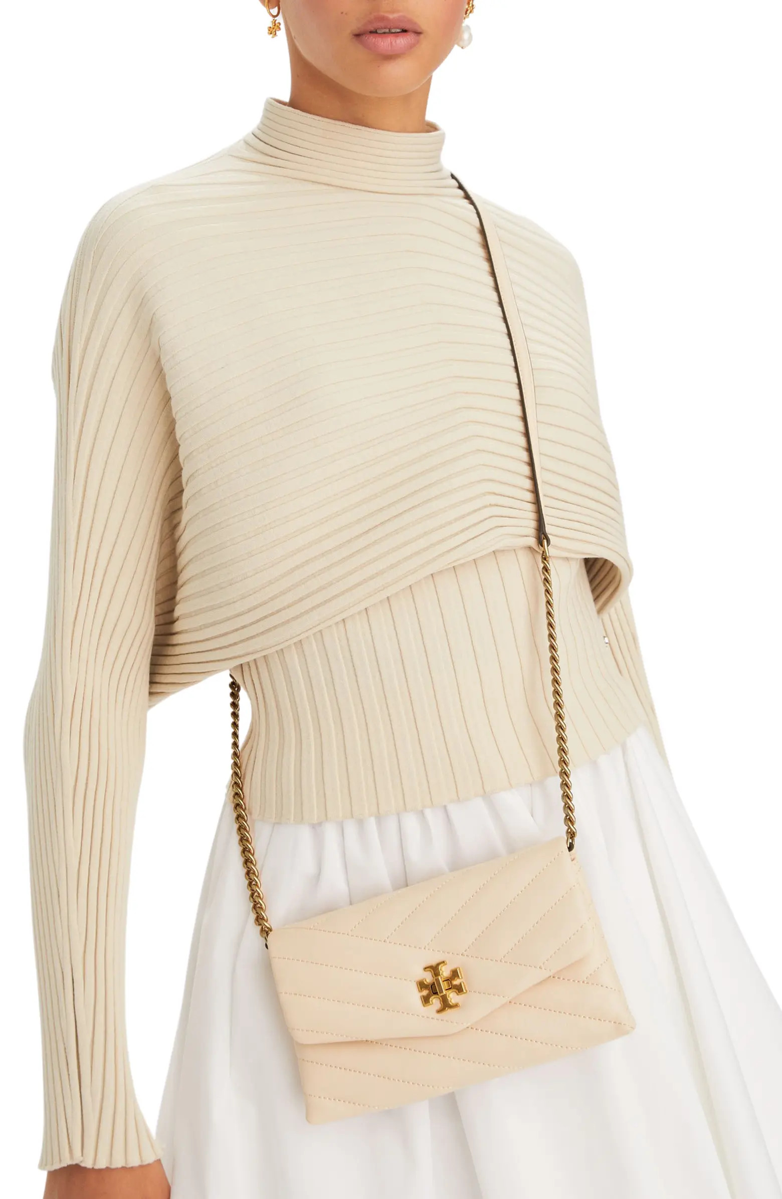 Kira Chevron Quilted Leather Wallet on a Chain | Nordstrom