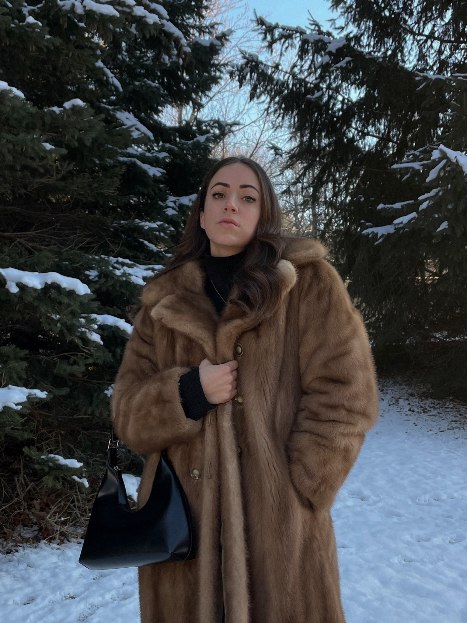 WINTER OOTD🤎 *coat was thrifted but I attached a similar style that I love 

#LTKstyletip #LTKfit #LTKSeasonal