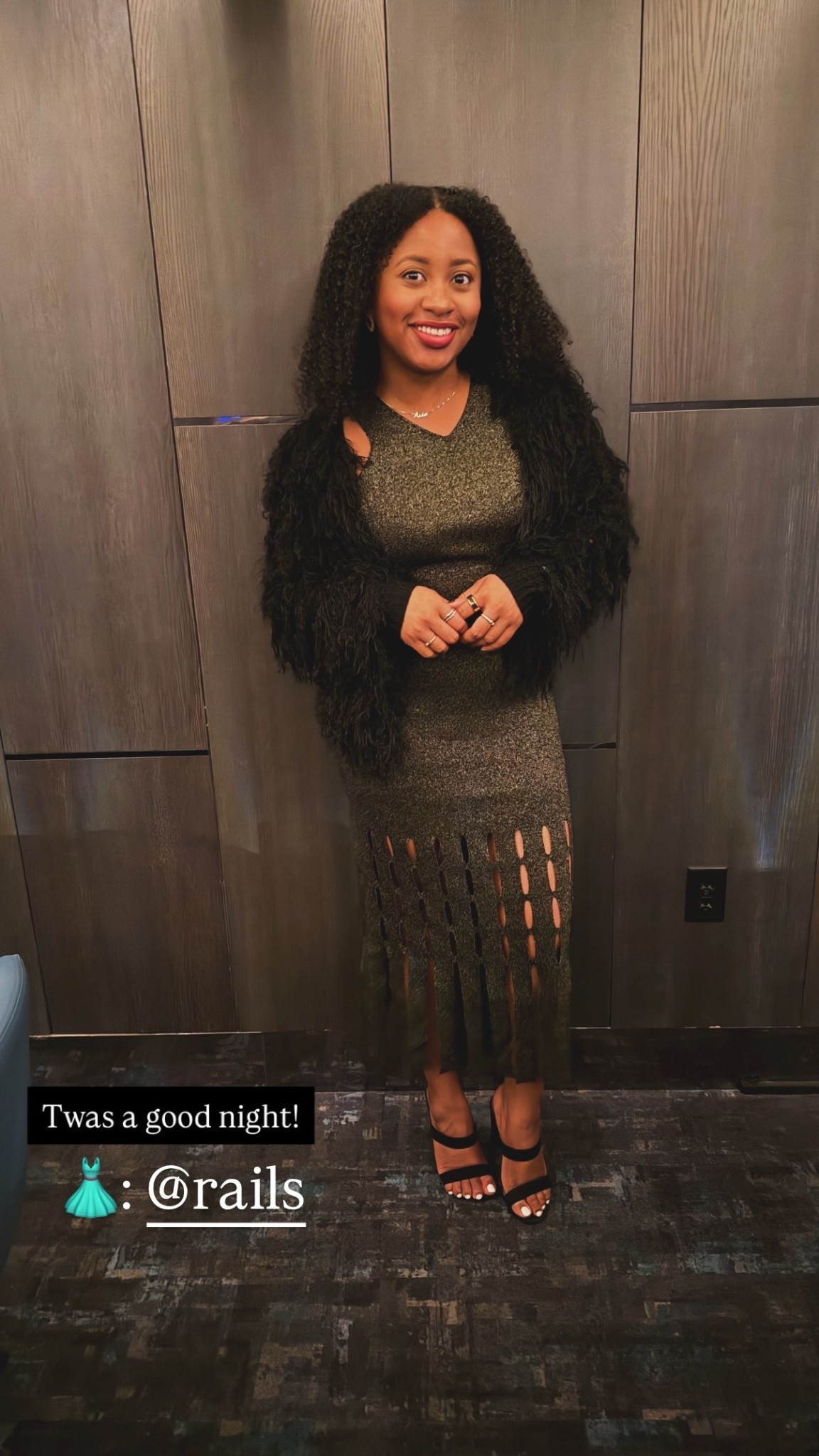 👗: @rails  Twas a good night!

Wearing a medium, could have done a small! 

#LTKHoliday