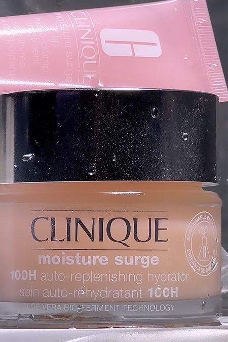 Moisture Surge in 3 seconds @clinique 💓 That’s all Moisture Surge 100 Hours needs to deliver soothing hydration. The immediate boost in glow is real, makes the skin plump and healthy-looking. Pair it with the Clinique Moisture Surge Lip Hydro-Plump Treatment for soft, dewy lips. 👄✨ #Clinique #MoistureSurge100H #Hydration #HydratedSkin #Skincare #DermatologistTested

#LTKxSephora #LTKfindsunder50 #LTKbeauty