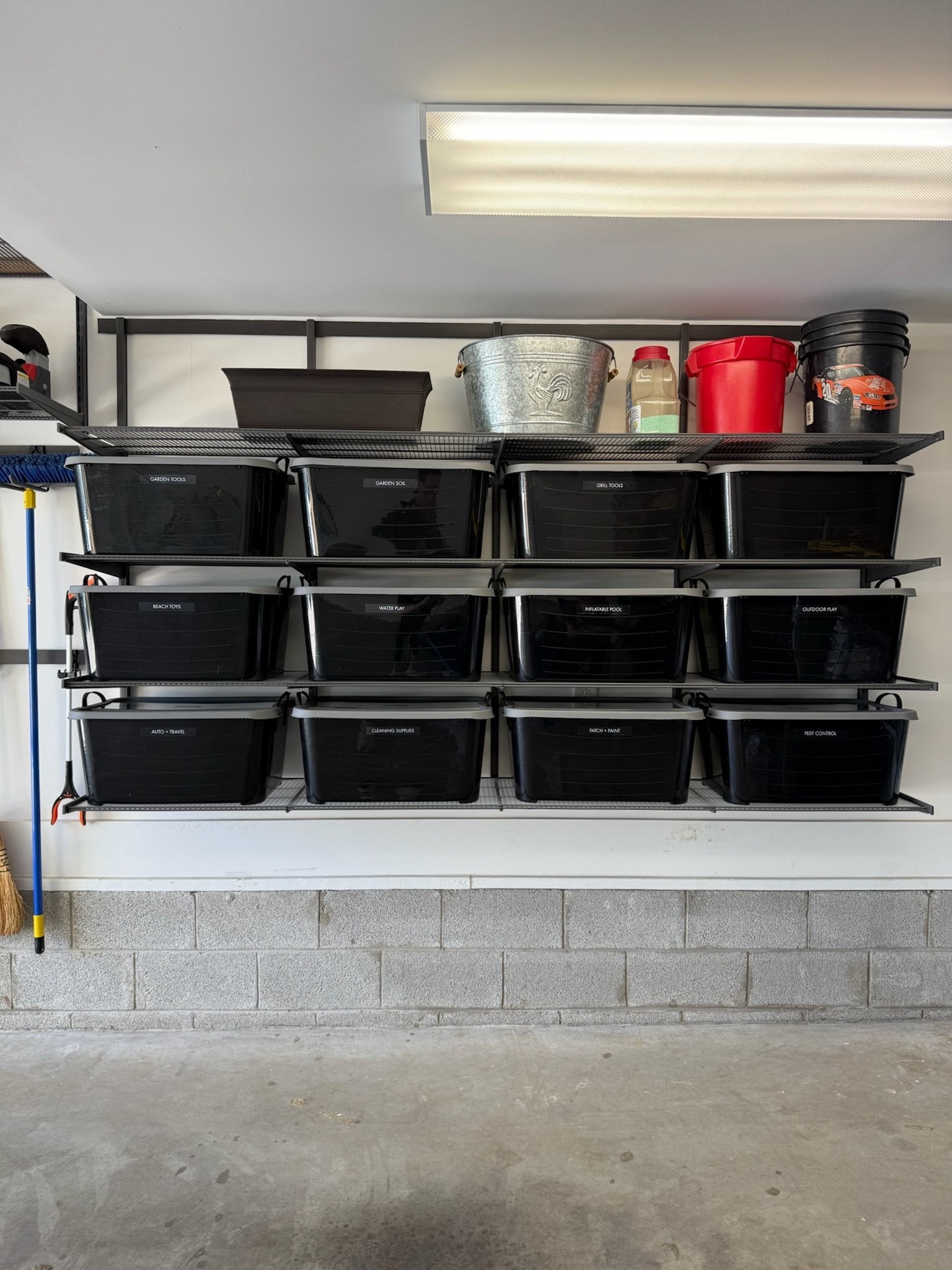 This is what ‘we can find it’ looks like. 👏

Not:
❌ “I think it’s in that bin?”
❌ “Check behind the Christmas stuff.”
❌ “Didn’t we have one of those?”

But:
✔️ Clearly labeled bins
✔️ Seasonal items grouped together 
✔️ Auto supplies in a defined zone
✔️ Garden supplies exactly where they belong

Ready for a garage where everyone can say, “Yep, I know where that is.”?

✨ DM us or comment GARAGE to book your session before our spring calendar fills up.

#LTKHome