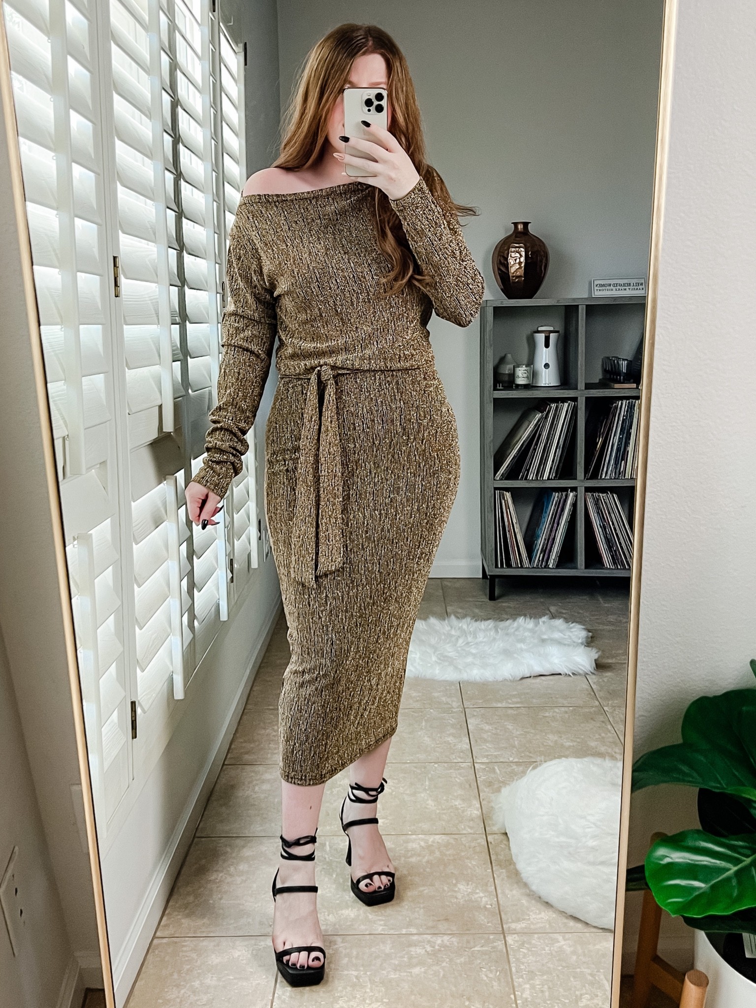 Holiday dress from amazon wearing size large. Amazon dress. Vegas dress. Holiday outfit. 

#LTKHoliday #LTKwedding #LTKunder50