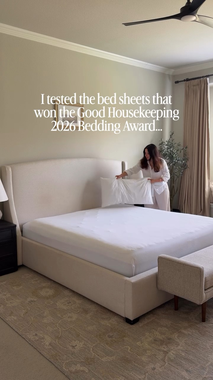 AD | Okay… I get the hype now 😮‍💨

These @sleepzoneofficial sheets actually do feel cool the second you get into bed, and they stay breathable all night without feeling thin or slippery. Super soft, lightweight, and honestly giving that crisp hotel bed feeling I’m always trying to recreate at home.

I can see why they won a Good Housekeeping 2026 Bedding Award — especially if you’re a hot sleeper for summer.

🤍 save 40% with my coupon THREETIMES40

#SleepZoneCoolZone #summerbedding #ltkhome #bedroomdecor #beddingupgrade

#LTKmorningroutine #LTKHome #LTKselfcare