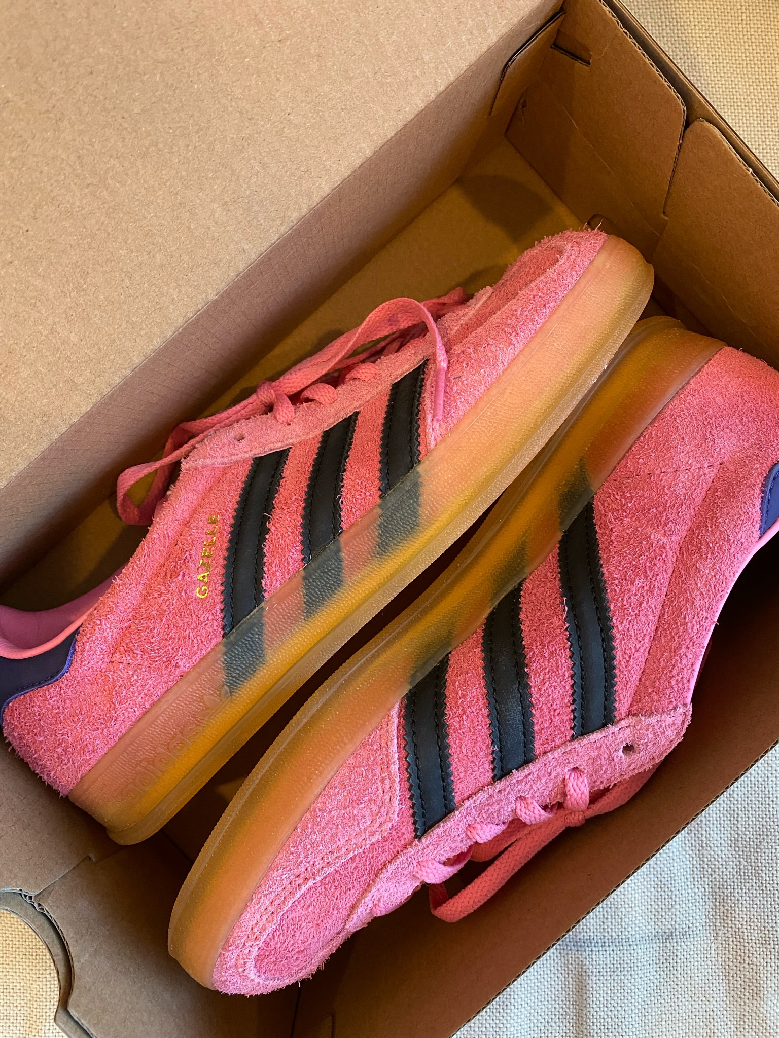 Sneakers for spring 🌸


#adidas #adidasgazelles

#LTKSeasonal #LTKstyletip #LTKshoecrush