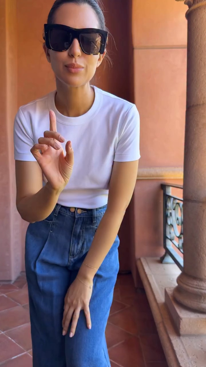 The outfit that works as hard as you do — comfortable, chic and never overthought.

Comment ‘SPRING BASICS’ for more details