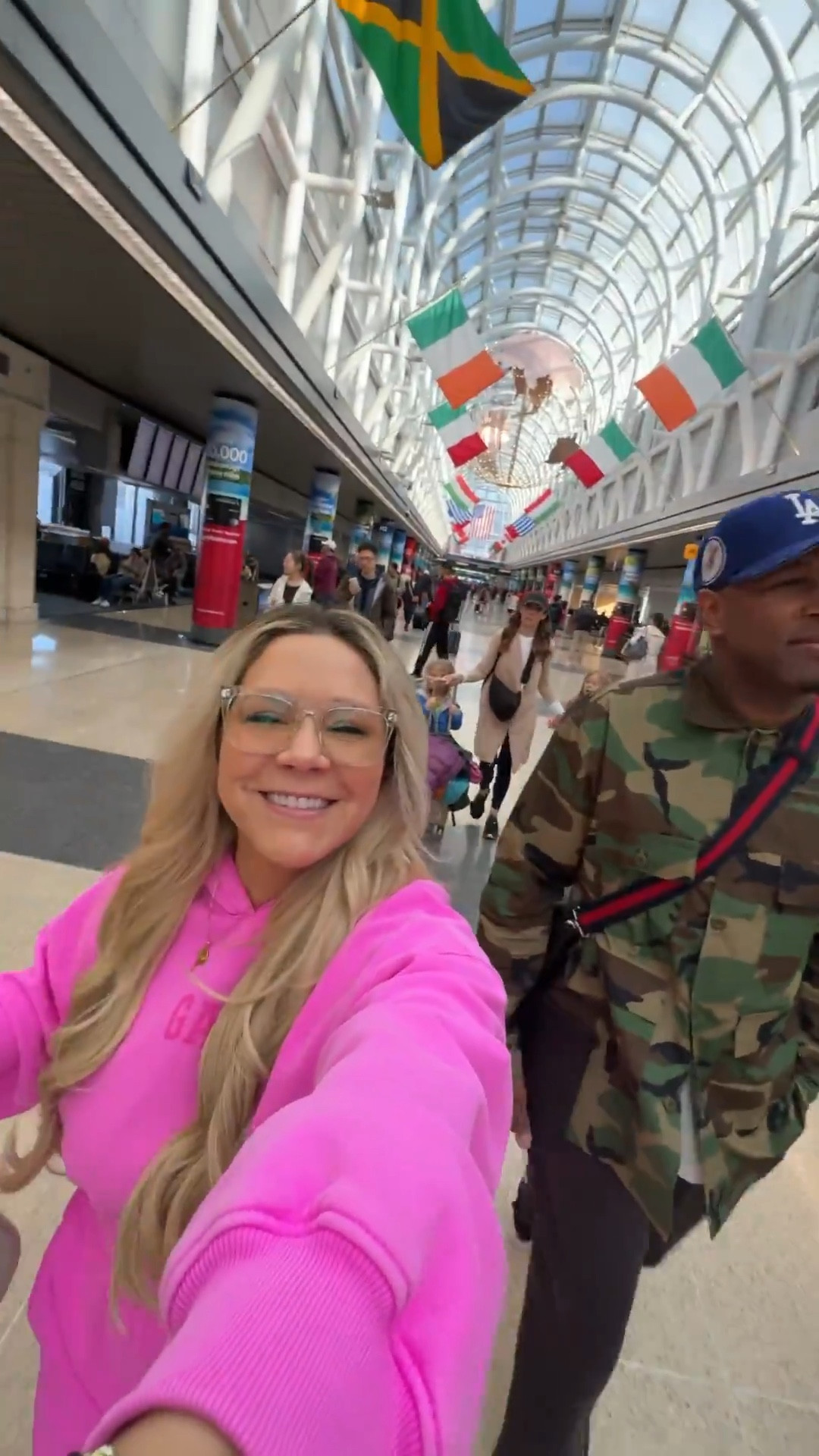 Viral Gap Jogger that is the COZIEST loungewear set I have found! I would size down in the bottoms. Normally a size M and I should’ve gotten a S  

Linked Brad’s outfit too. 


Menswear, activewear, jogger set, travel outfit 

#LTKActive #LTKPetite #LTKTravel