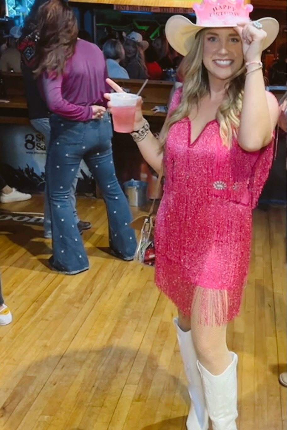 Dolly good time! 
#LTKconcert #LTKNashville #LTKRodeooutfit

#LTKfit #LTKFind #LTKstyletip