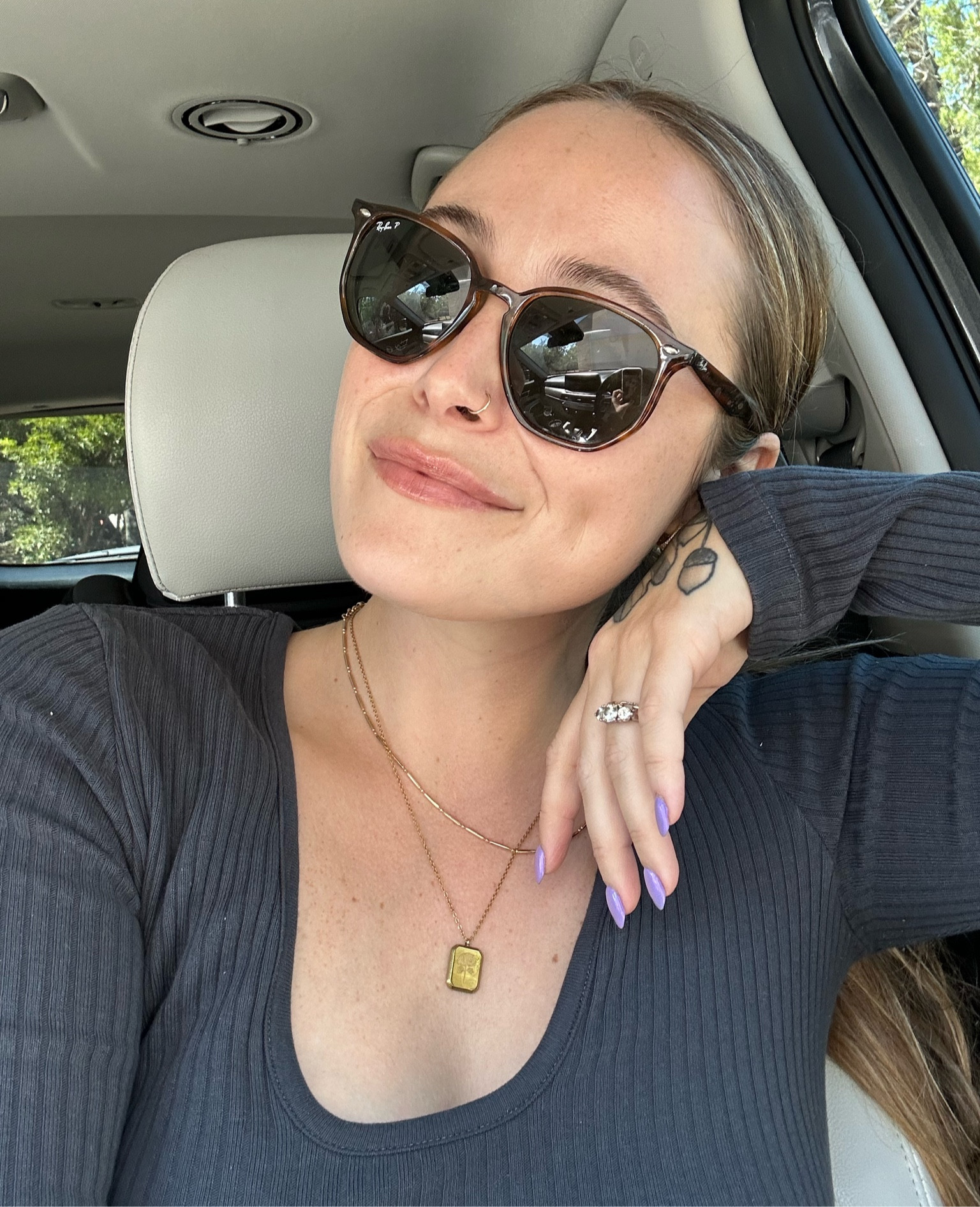 School pick up vibes ✌🏻
Mama style, mid size, quick make up, easy make up

#LTKmidsize #LTKstyletip #LTKbeauty