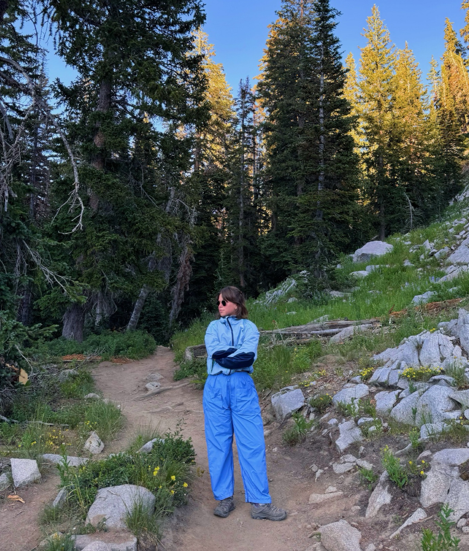 coolest fit on the mountain 

#LTKActive #LTKSaleAlert #LTKFindsUnder100