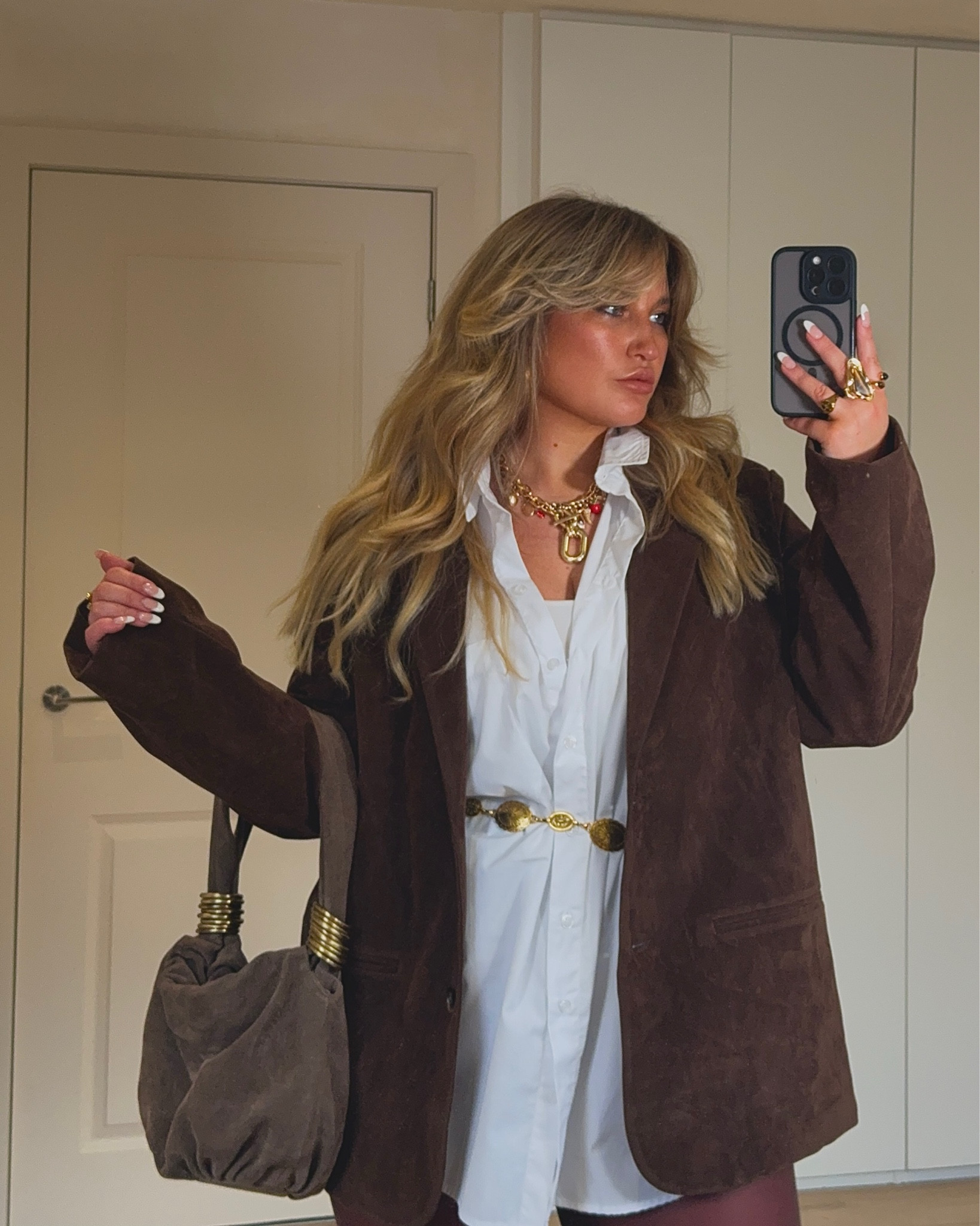 Blazer is currently sold out so I linked the most similar, tried to link all my jewellery, a couple of the rings are bohomoon and earrings are old asos. The pics are wrong for the rings for some reason but the links work so just click on 😅 The chunky gold necklace is on my TT showcase. Bag is from next  🤎🤎🤎

#LTKdatenight #LTKuk #LTKcurves