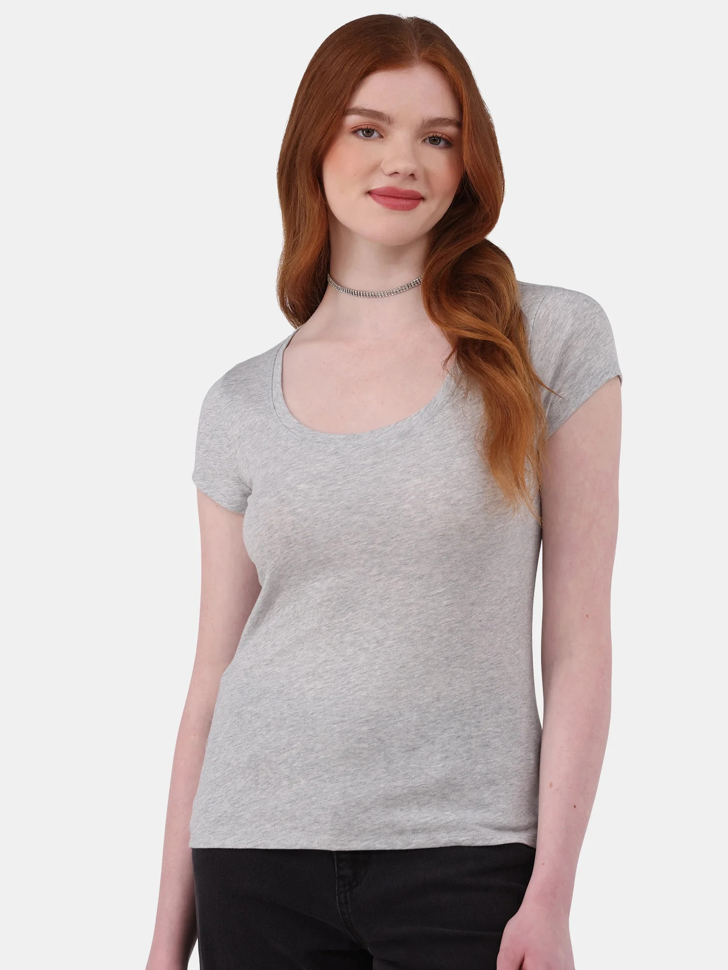 No Boundaries Scoop Neck Tee with Short Sleeves, Women's | Walmart (US)