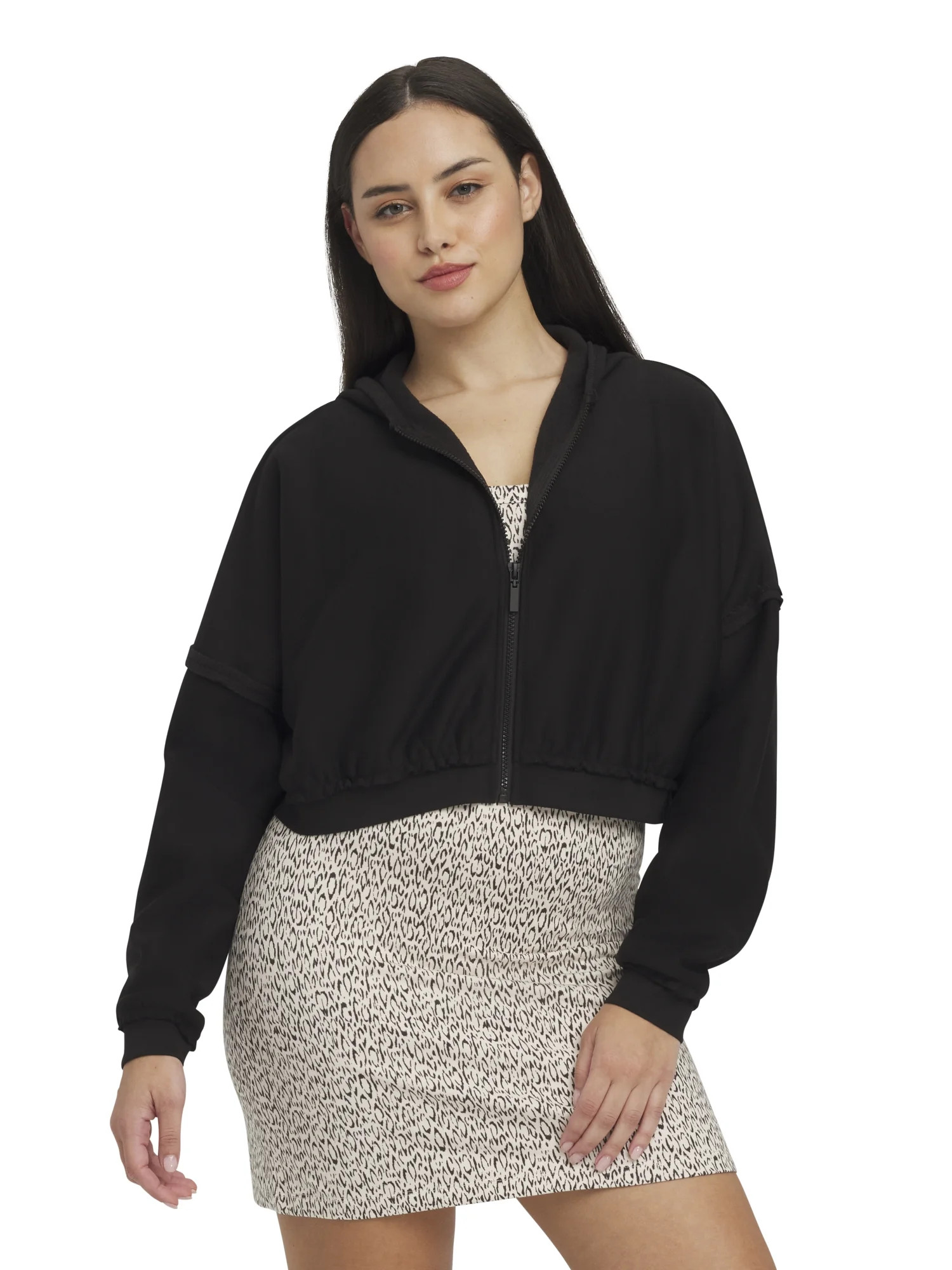 Mills by Millie Bobby Brown Women's Long Sleeve Crop Hoodie, Sizes XXS-XXL | Walmart (US)