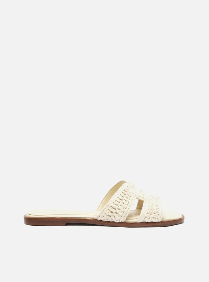 Rasteira Arezzo Cru Bordada Bico Quadrado Tira H | ZZ Mall (BR)