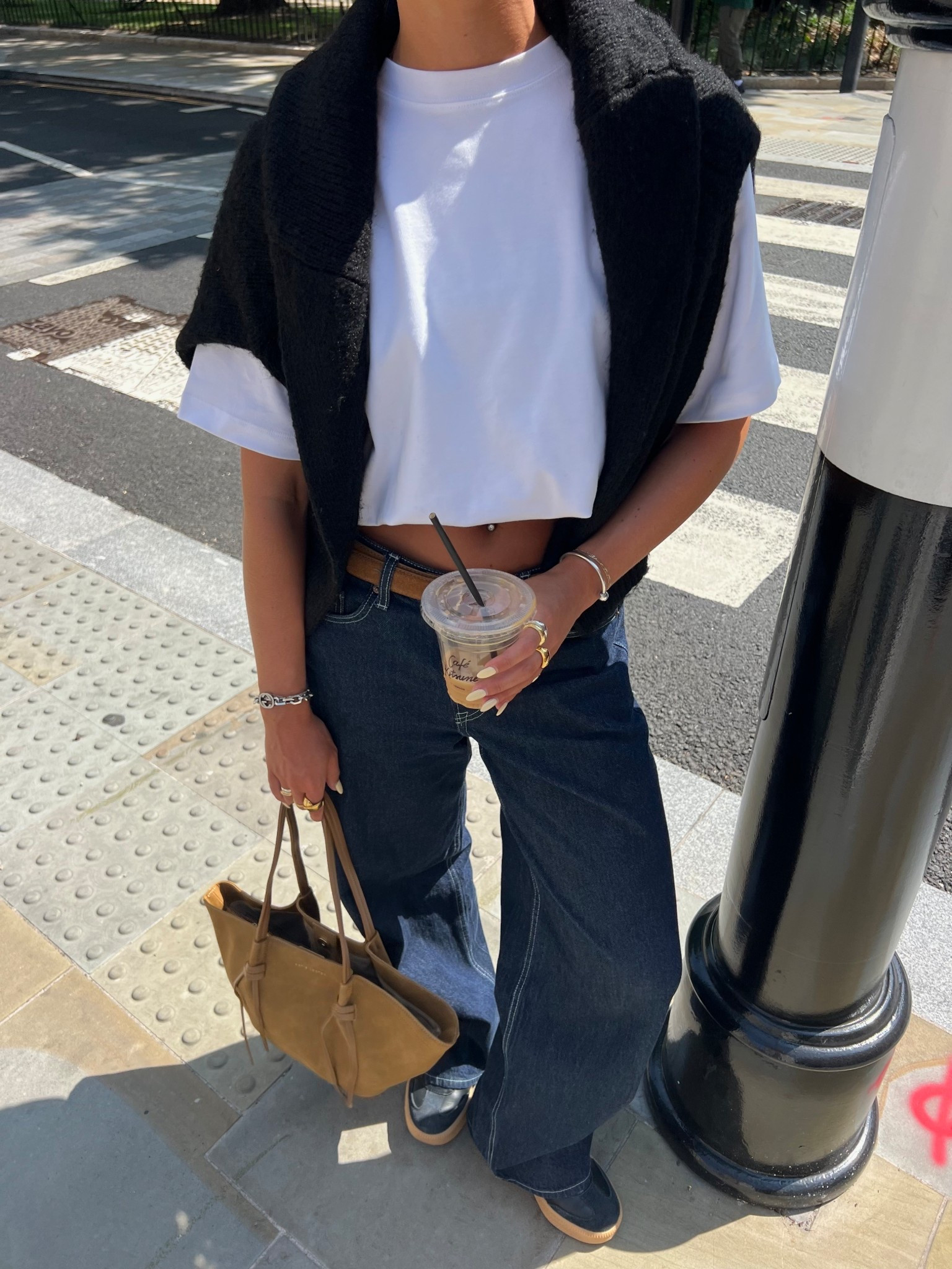 25% off Abercrombie jeans! & use code AFxLTK for an extra 15% off🤍🤍 

#LTKjeans #LTKautumn #LTKsale