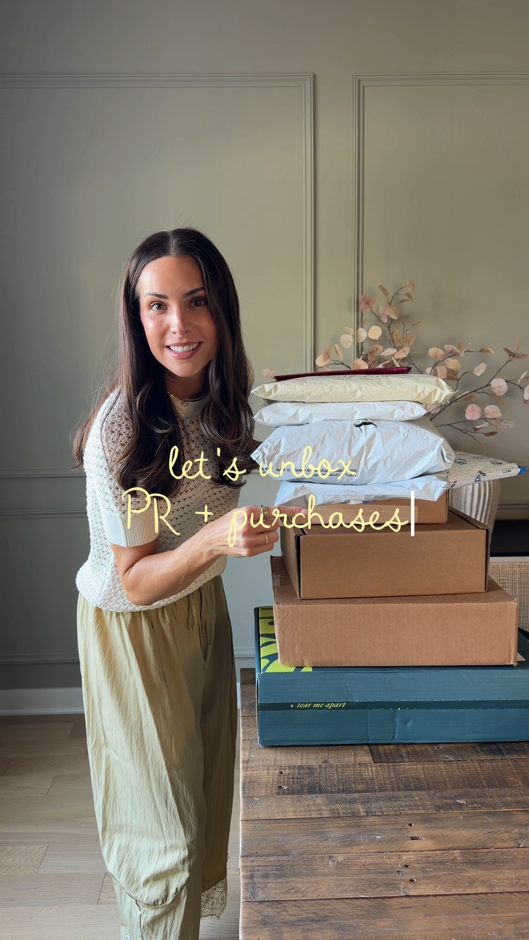 PR + purchases unboxing 📦
I’ll add EP jewelry to this post once they launch on Tuesday! 

Wearing true size S in all, 26 jeans (I’d take your smaller size in the jeans, they run large)

#LTKvlog #LTKstorytime #LTKootd