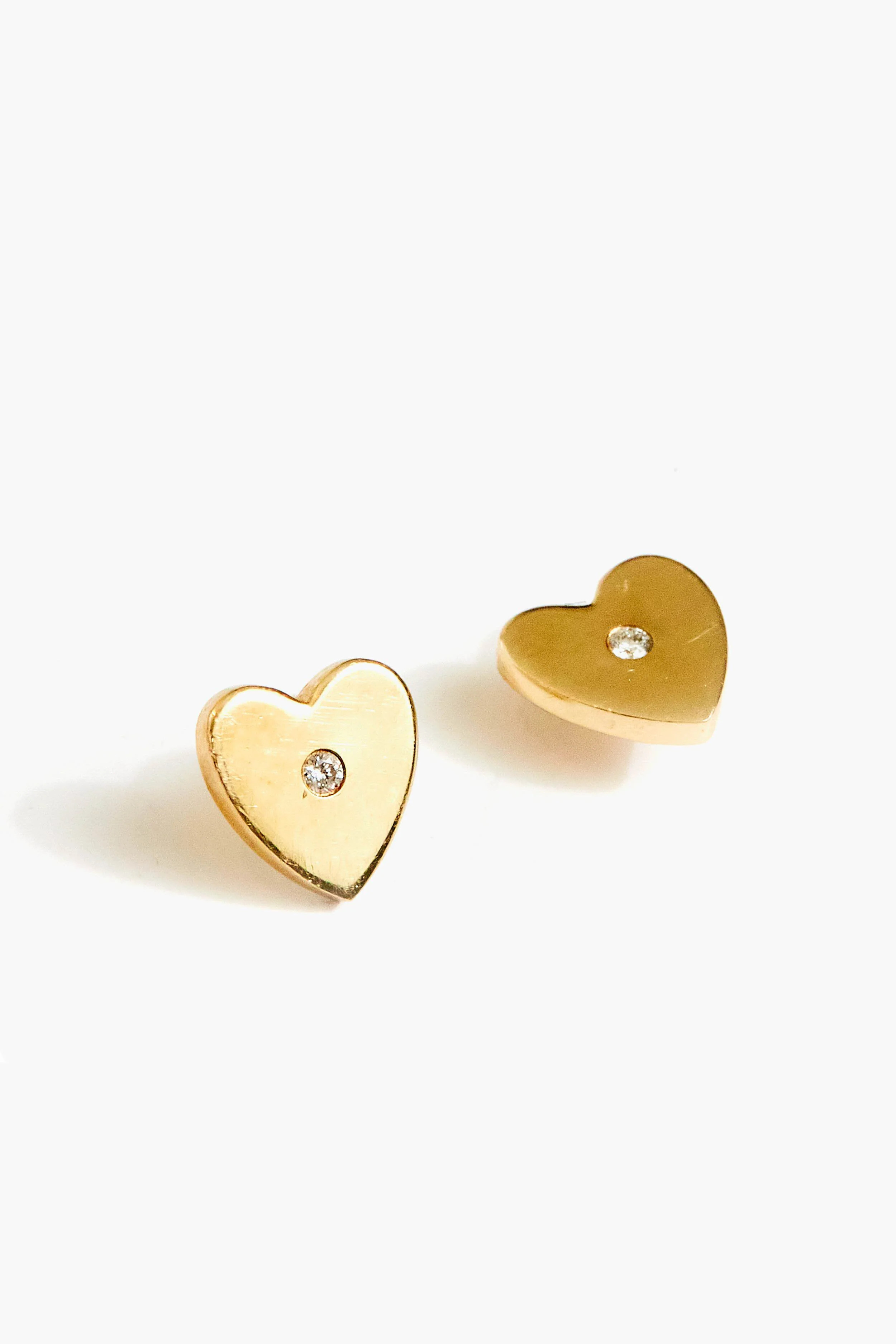 14K Gold Heart Studs | Tuckernuck (US)