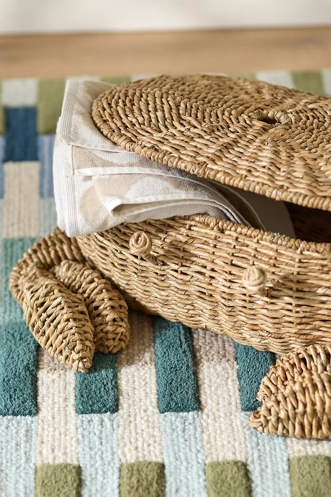 Crab Seagrass Woven Basket | Anthropologie (US)