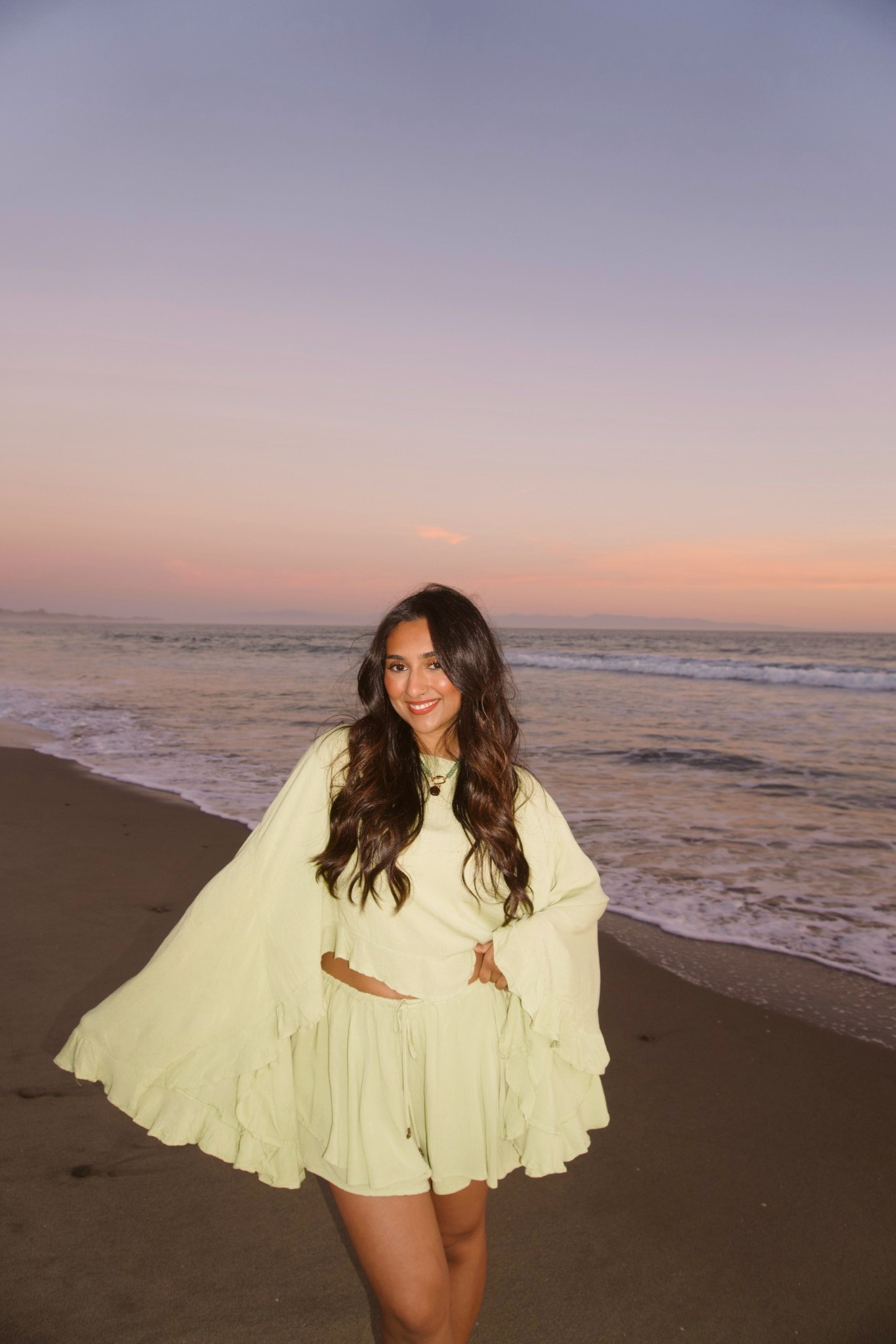 FAV set RESTOCKED!🌼⭐️

Size small!🫶🏽