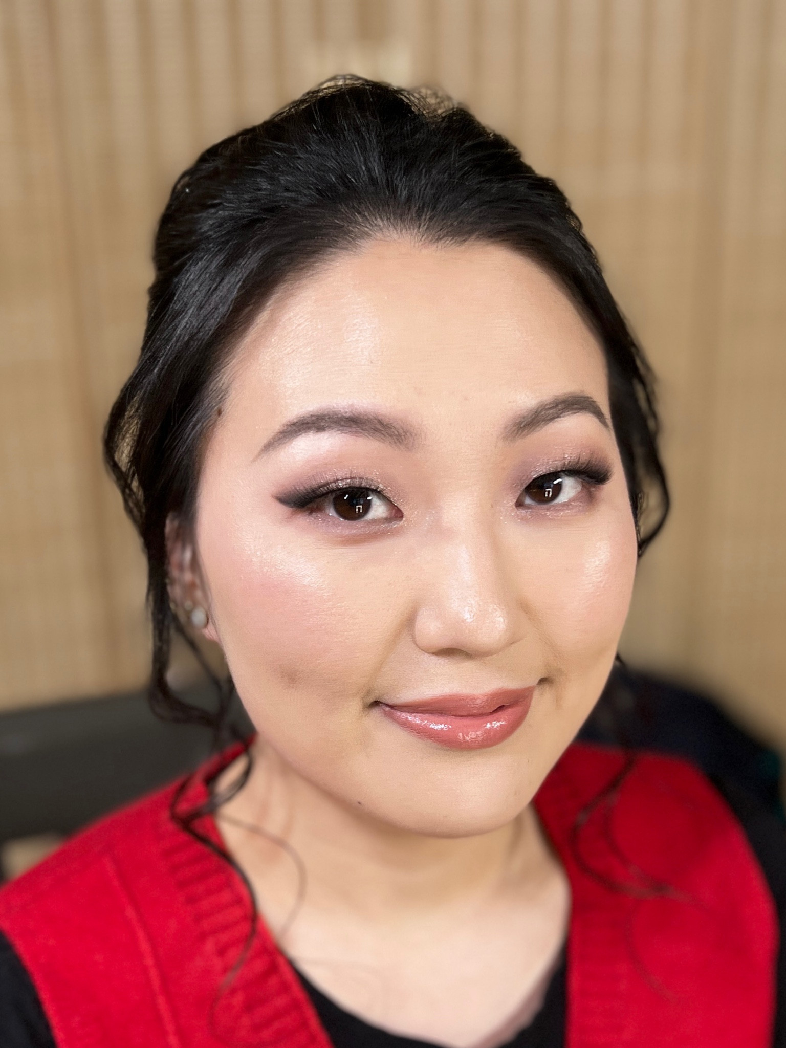 I created this bridal look with HUDA BEAUTY Rose Quartz eyeshadow palette for Yoyo and she’s obsessed with it! Wide range of easy to wear pink to purple to dark carbon color is a great palette for all kind of occasions. Shimmery colors are stunning!

#LTKwedding #LTKunder50 #LTKbeauty