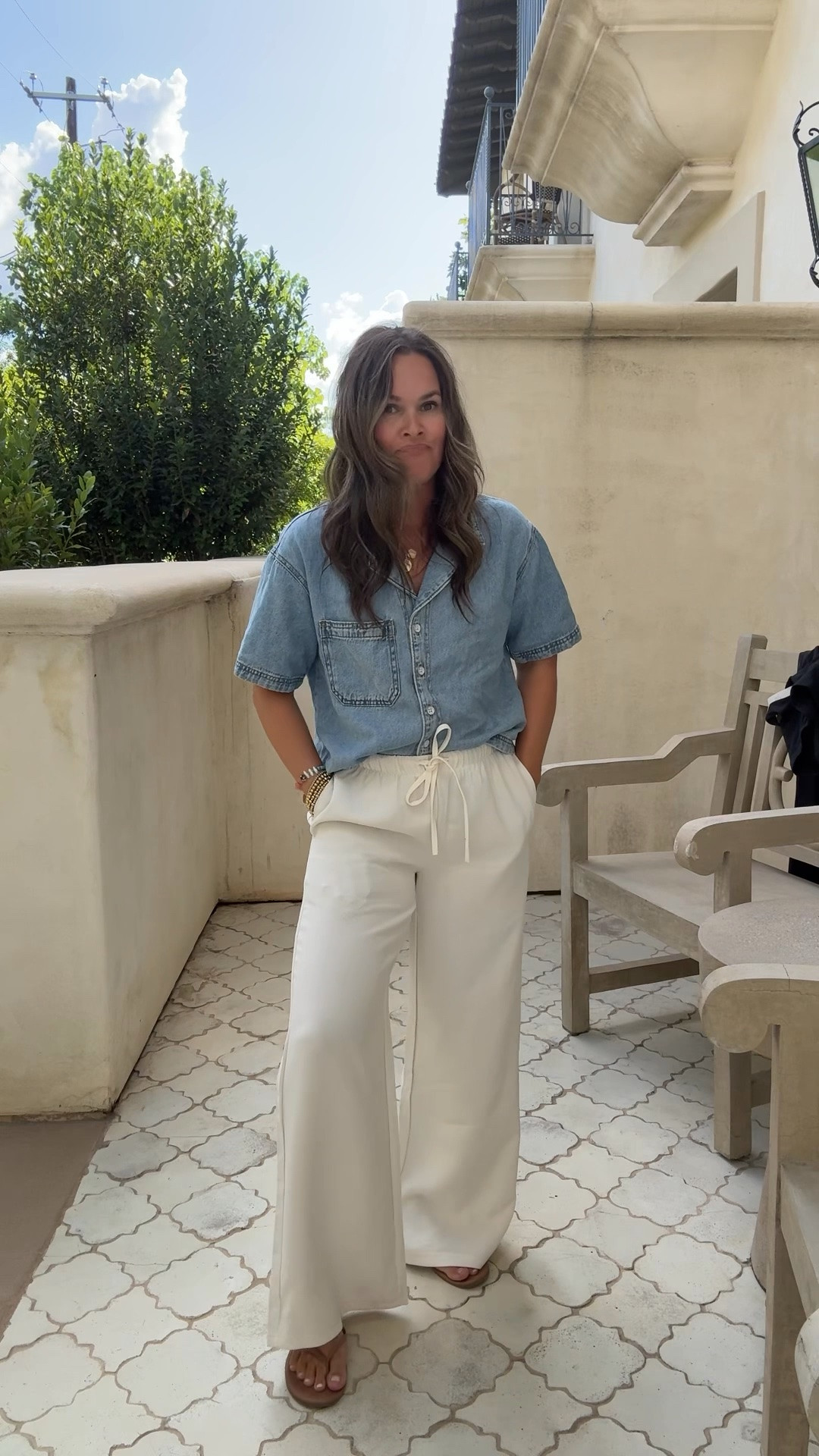 Amazon’s viral Aritzia look for less. 🤍 These Amazon wide-leg pants are flattering, comfortable, and look so much more expensive than they are. Teacher outfit, work pants to just casual comfortable pants these are fabulous! Come in lengths and 4 colors!

#LTKootd #LTKmomlife #LTKdayinmylife