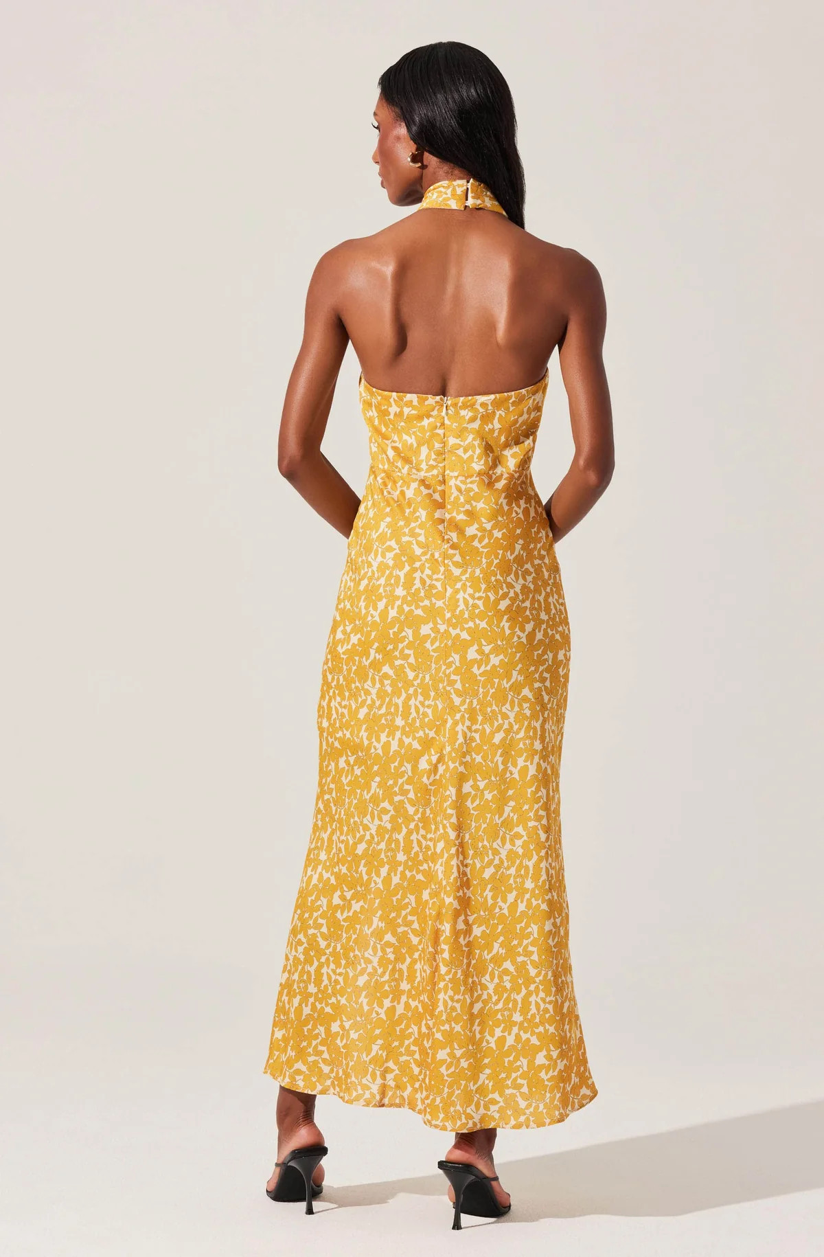 Marissa Floral Halter Neck Midi Dress - Marigold floral / S | ASTR The Label (US)