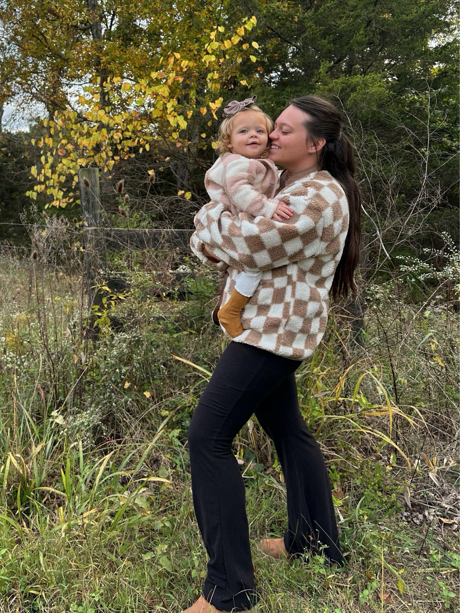 Cozy checkered jacket for fall 🤎
Fall coat + fall jackets + winter outfit + winter jacket + women’s outfit for fall + kids jackets + 

#LTKstyletip #LTKbaby #LTKSeasonal