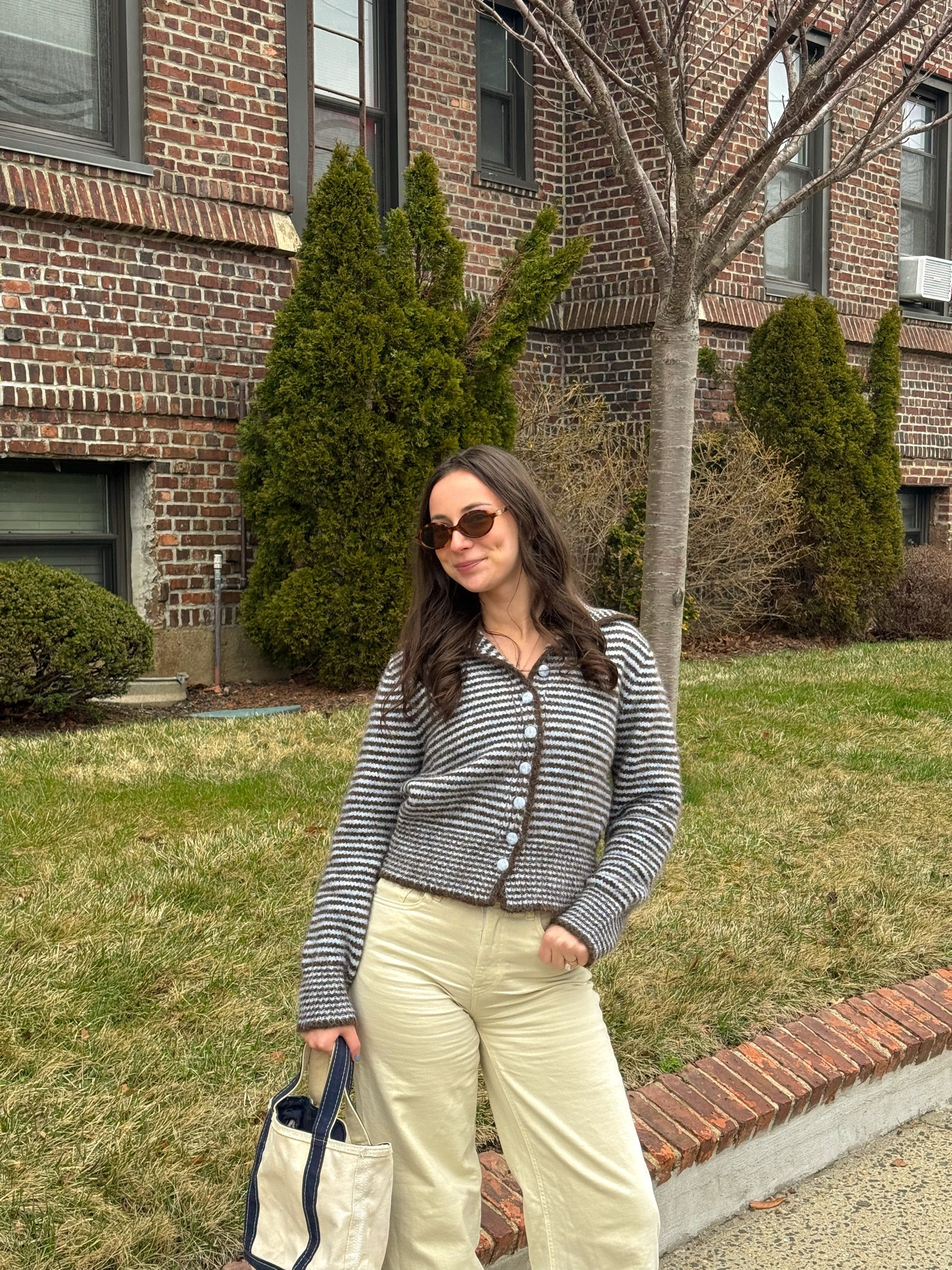 coastal outfits, city girl style, chic coffee shop looks, SoHo streetwear inspo, preppy outfits, minimalist everyday style, trendy outfits 2026, casual chic New York outfits, neutral wardrobe, capsule closet inspo

#LTKootd