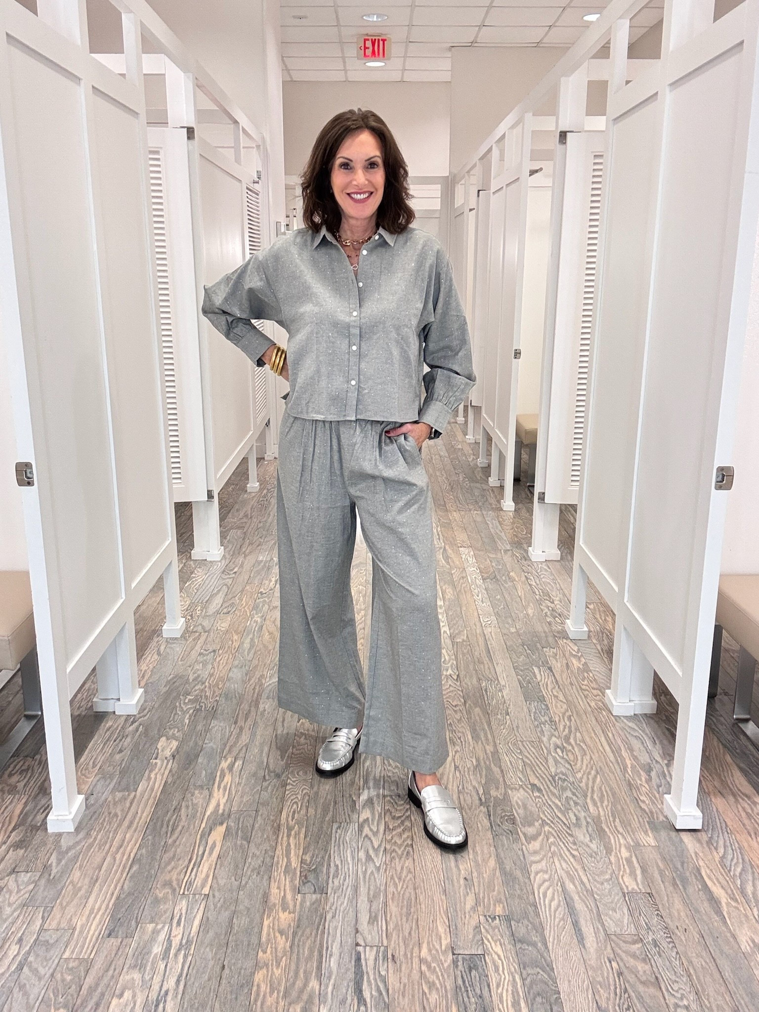 Cute matching set from Loft! Pants aren’t online yet, so check your local store. Size medium top

Women’s fashion, what to wear for, sale alert, fashion over 40, fashion over 50, fall outfit ideas, winter fashion, winter styles, winter outfits, winter outfit inspo, holiday styles, holiday outfits, holiday outfit inspo, holiday fashion, trending fashion, chic style



#LTKOver40 #LTKHoliday #LTKootd