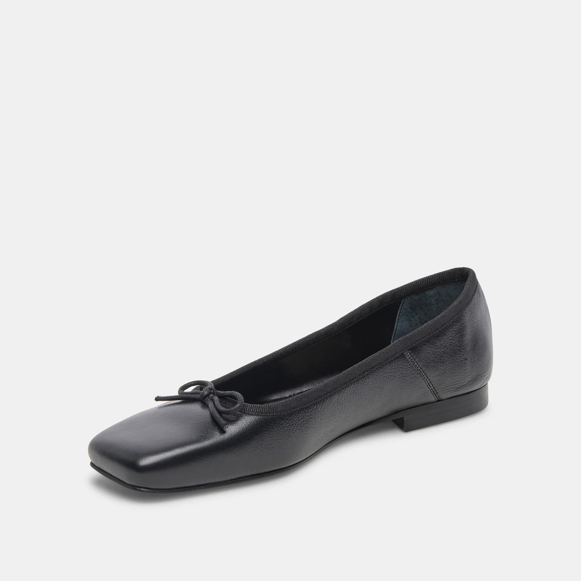 ANISA Ballet Flats Black Leather | Designer Leather Black Ballet Flats | DolceVita.com