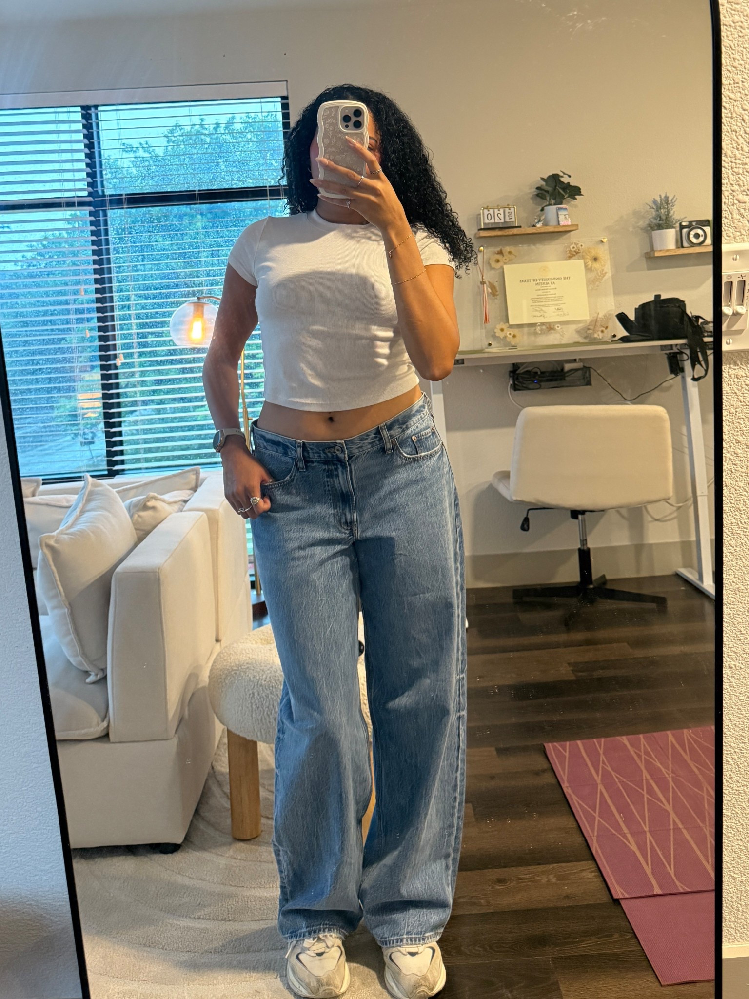 low rise loose jeans 🥰