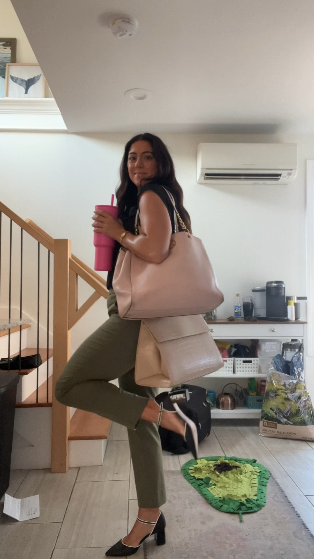 Work outfit




#LTKShoeCrush #LTKFindsUnder100 #LTKWorkwear