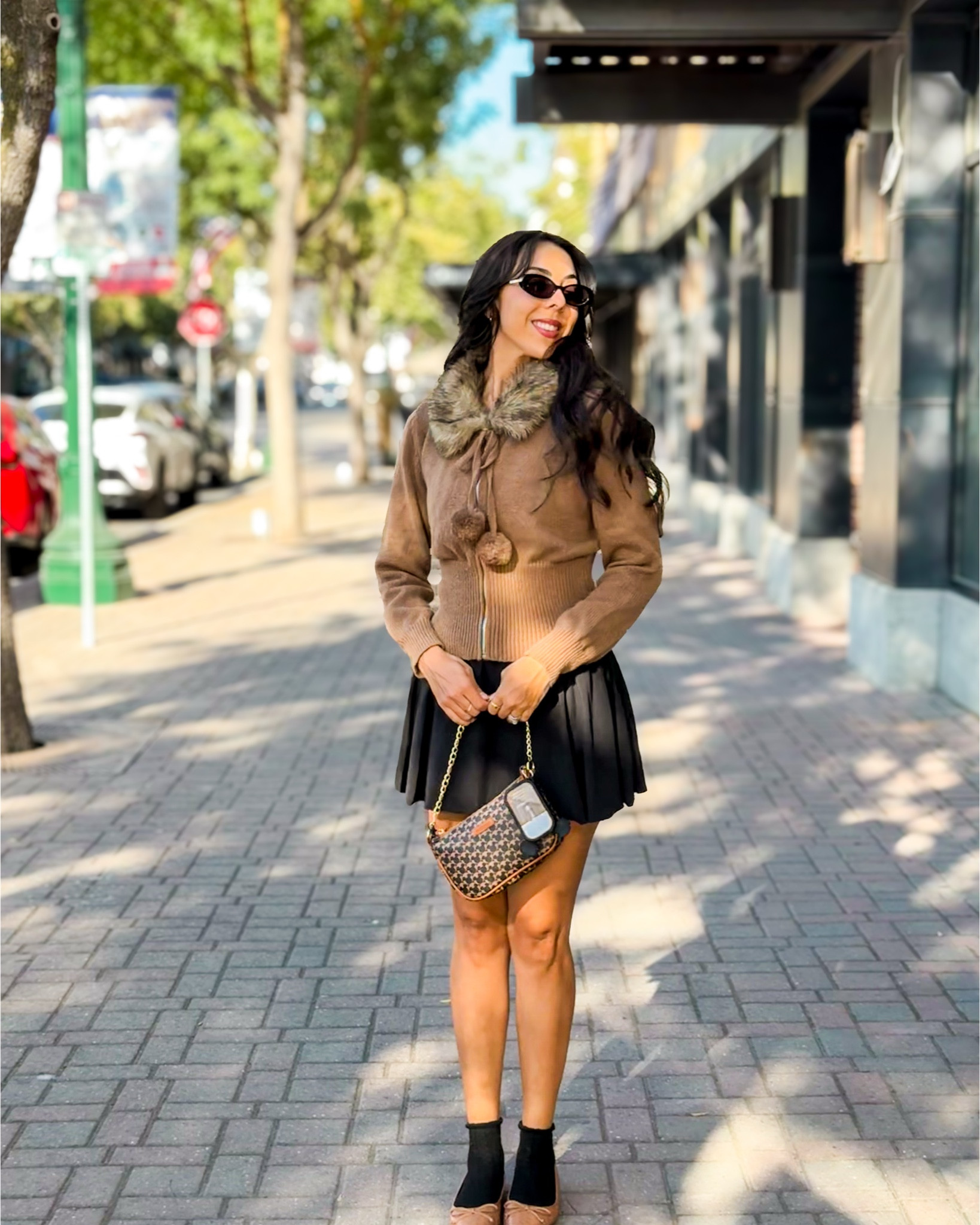 That early fall sweet spot 🍂 

Amazon keeping the essentials on lock — including this throwback sweater I swear I wore in ‘99.

#LTKSeasonal #LTKFallSale #LTKTall