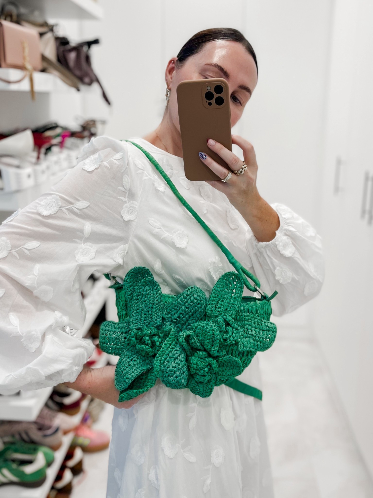 I have big plans for this bag 🌿🌿. #crochetbag #flowerbag