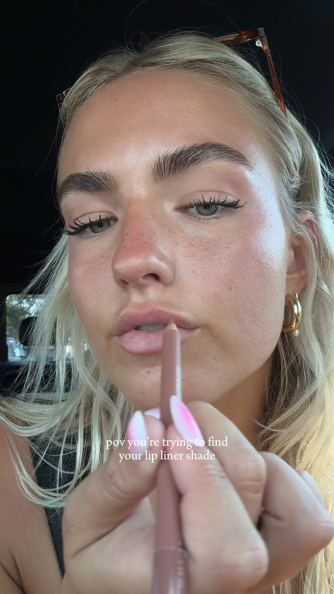 1st lip liner is tower 28 in shade ‘work of art’ 2nd is charlotte tilbury in shade ‘90s pink’ & 3rd is tower 28 in shade fill me in 
Summer Fridays lip oil in shade mauvee
🩷🩷🩷