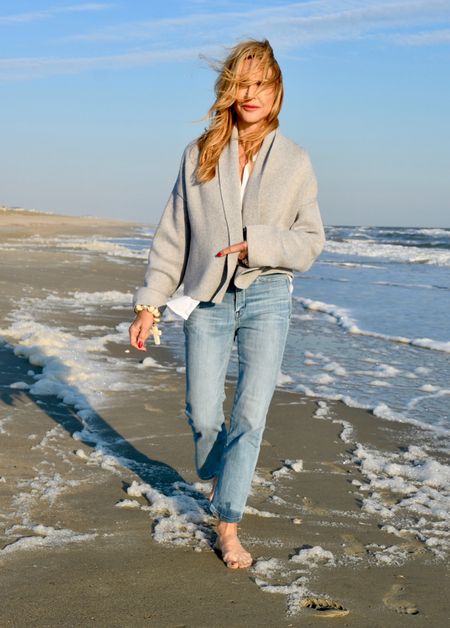 I’m wearing the coziest cardigan sweater that’s perfect for chilly summer evenings and walks on the beach.  My jeans are my all time favorites from AYR…so comfortable and the fit is perfection.  This is a forever sweater and would make an amazing Mother’s Day gift!


#LTKstyletip #LTKSeasonal #LTKGiftGuide
