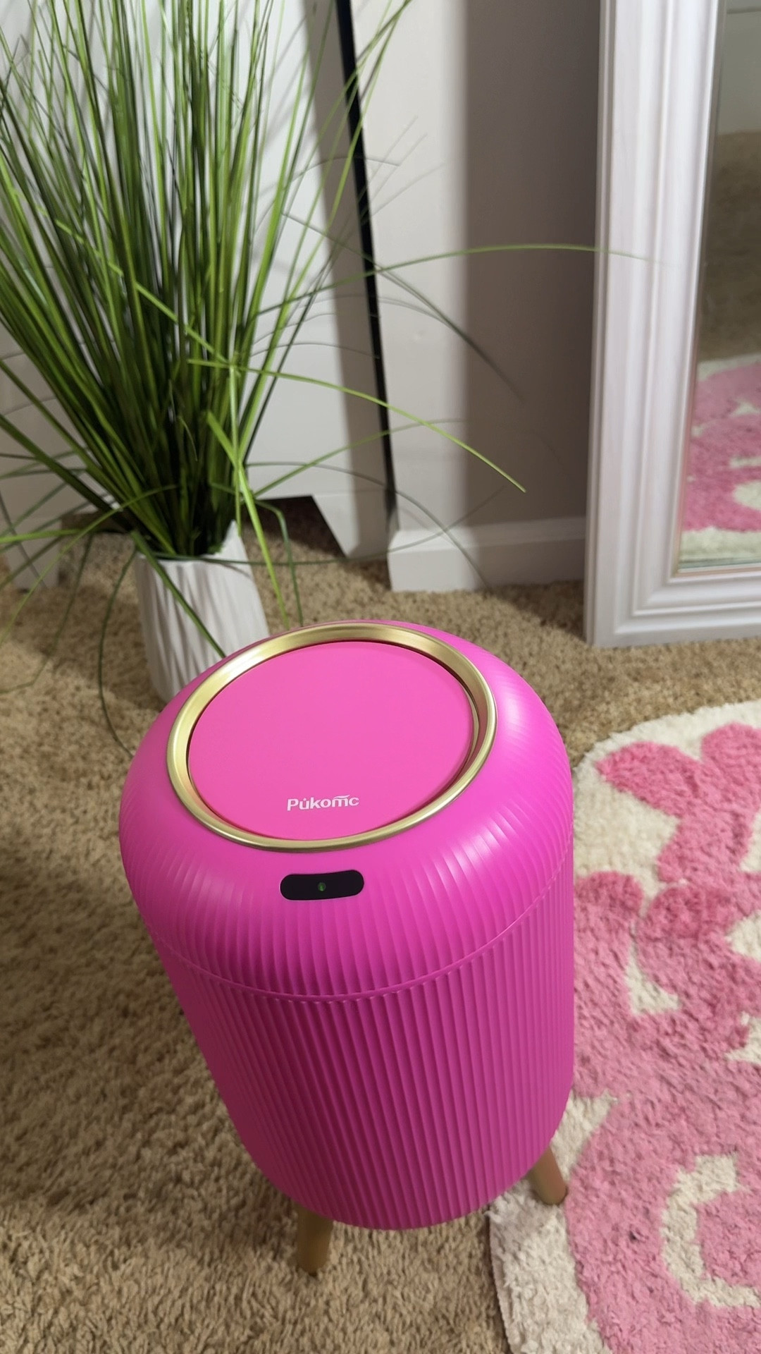 Let’s unbox my new pink trashcan 

#LTKStyleTip #LTKFindsUnder50 #LTKFindsUnder100