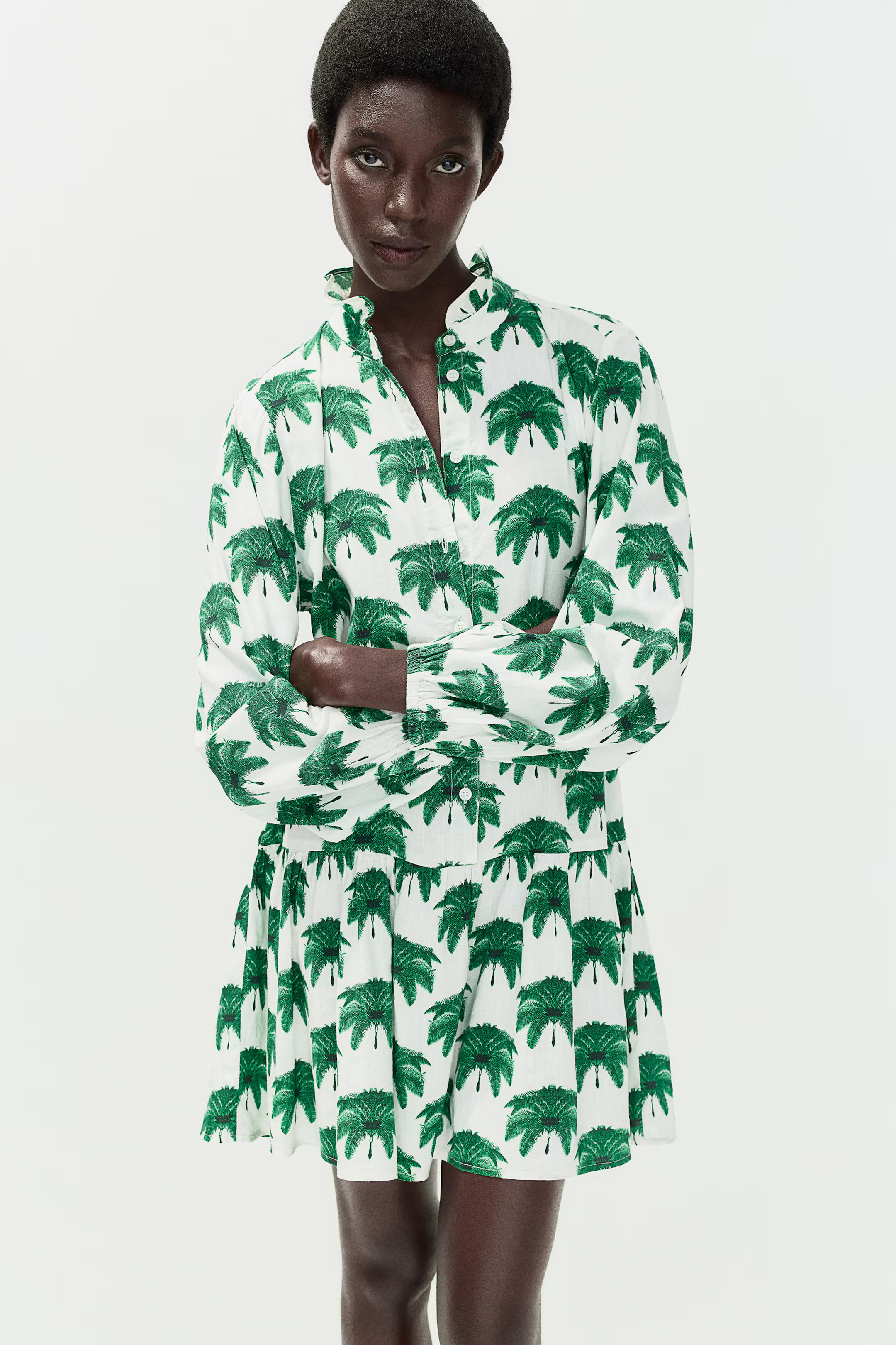 Jurk met volantkraagje | H&M (DE, AT, CH, NL, FI)