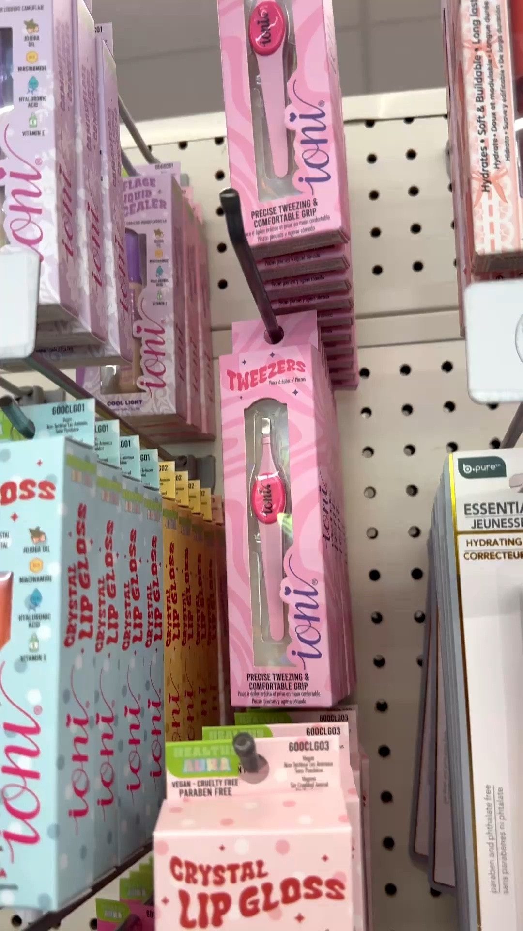 💌Dollar Tree Finds💌

Just grabbed a few items this run. Funny thing is as I’m on my work commute I notice everything!! Looked in my car mirror the other day like.. Where did this chin hair come from 😅 Now I have car tweezers. 

#LTKdayinmylife #LTKSaleAlert