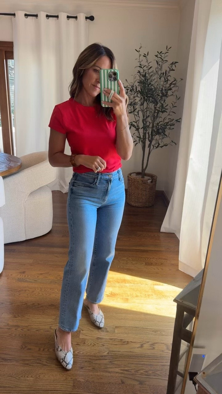 We all need this little red tee😍😍😍
Small here 
Jeans tts, 25 regular

#LTKmomlife #LTKOver40