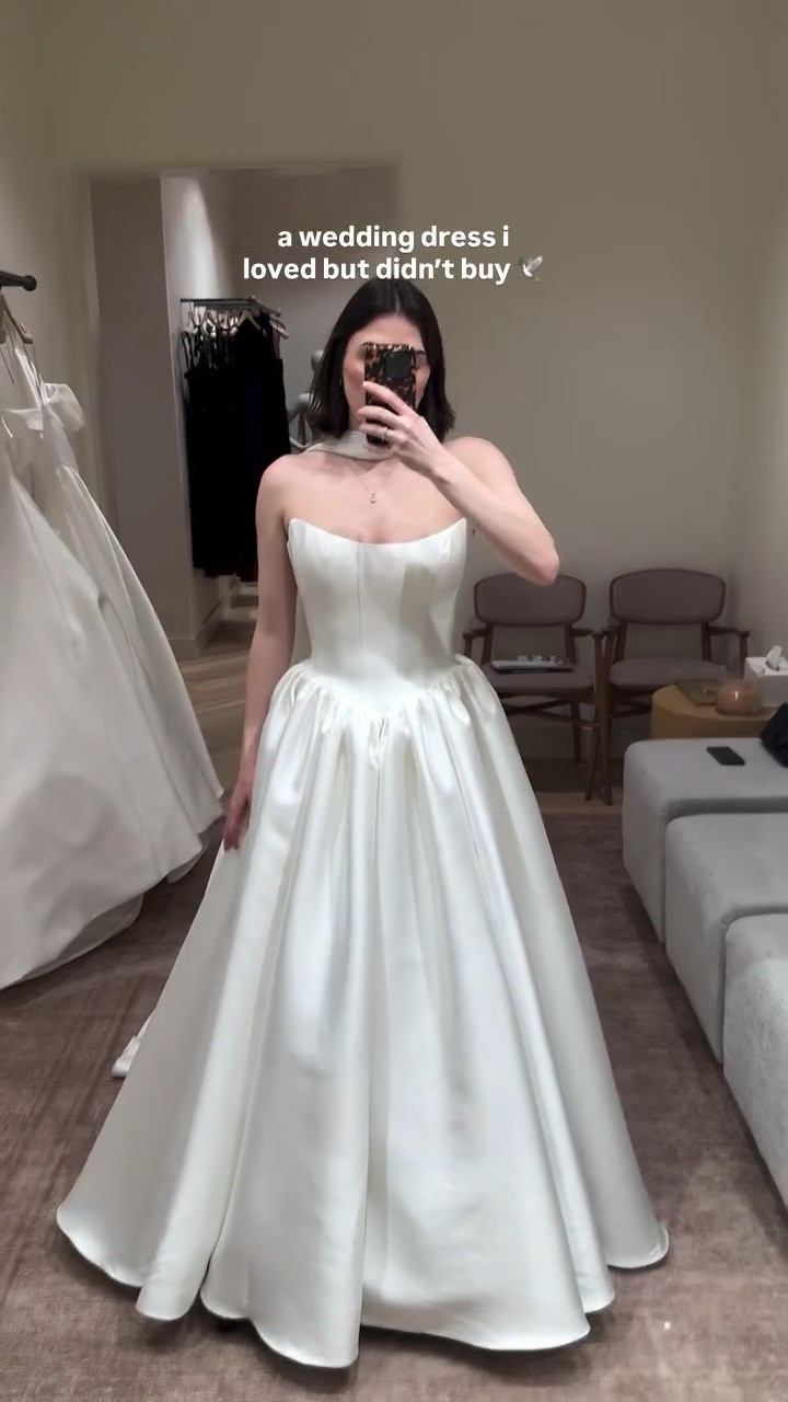 the waist was beautiful 🫶🏼✨

#jennyyoo #weddingdress #bridal #wedding #anthropologie 

#LTKWedding