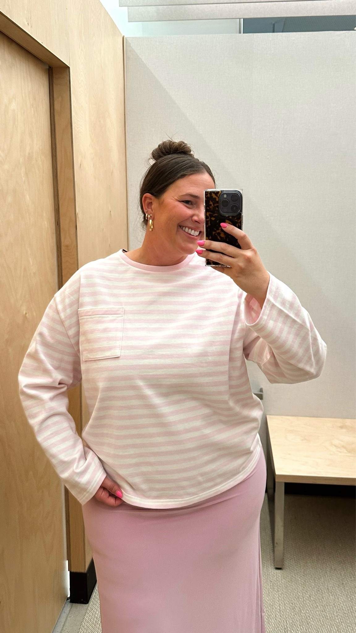 Prefect long sleeve! Size large. Runs a bit oversized.

#LTKootd #LTKMidsize