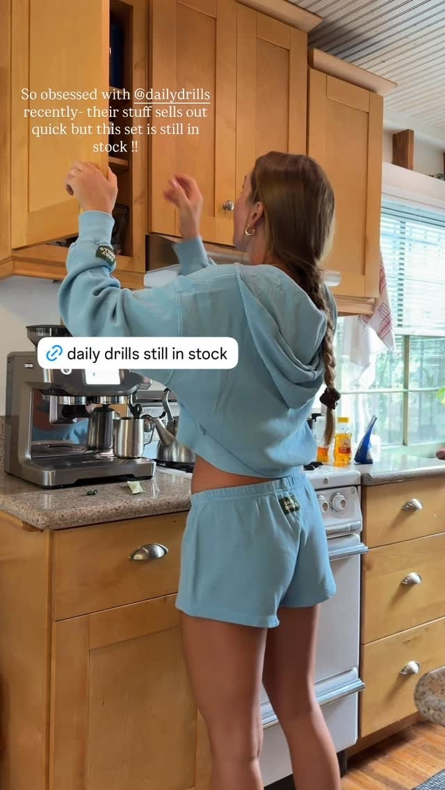 So obsessed with @dailydrills recently- their stuff sells out quick but this set is still in stock !!